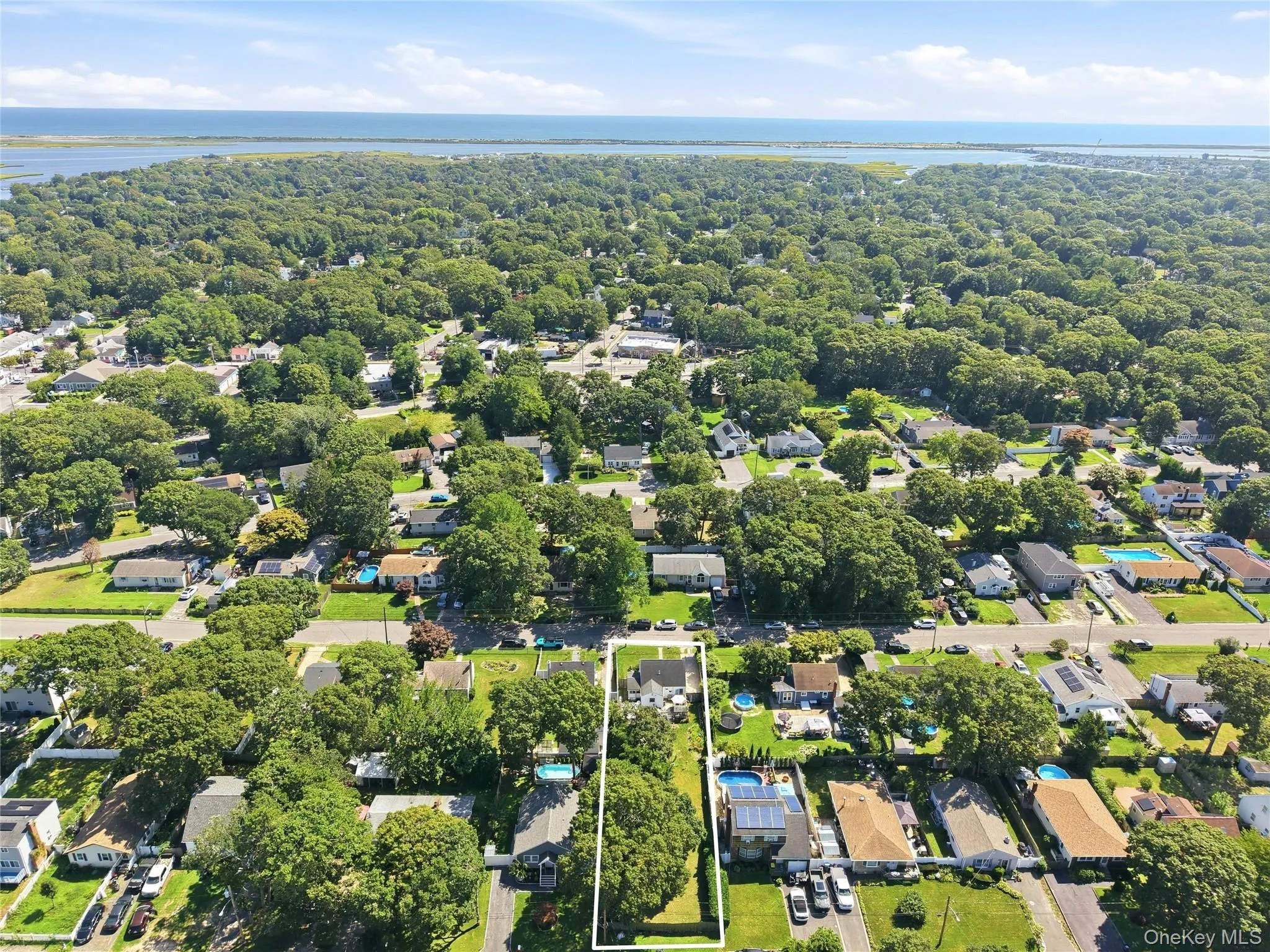 29 Sherwood Drive, Brookhaven, NY, 3 Bedrooms Bedrooms, 6 Rooms Rooms,1 BathroomBathrooms,Residential,For Rent,Sherwood,0,1042588 29 Sherwood Drive, Brookhaven, NY, 3 Bedrooms Bedrooms, 6 Rooms Rooms,1 BathroomBathrooms,Residential,For Rent,Sherwood,0,1042588