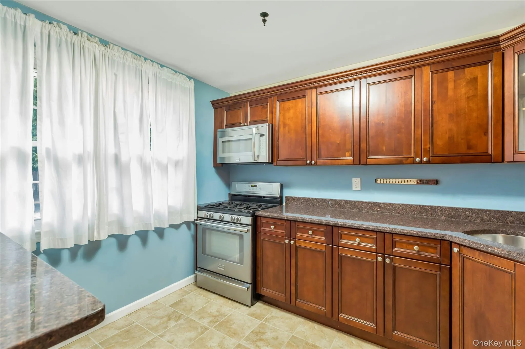 5218 Wilshire Lane, Islip, NY, 2 Bedrooms Bedrooms, 5 Rooms Rooms,1 BathroomBathrooms,Residential,For Rent,Wilshire,0,1042589 5218 Wilshire Lane, Islip, NY, 2 Bedrooms Bedrooms, 5 Rooms Rooms,1 BathroomBathrooms,Residential,For Rent,Wilshire,0,1042589