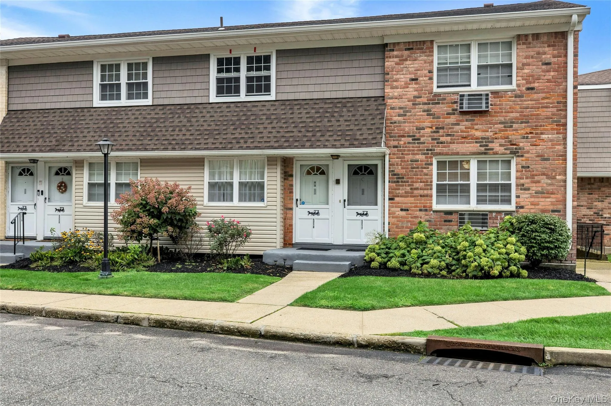 5218 Wilshire Lane, Islip, NY, 2 Bedrooms Bedrooms, 5 Rooms Rooms,1 BathroomBathrooms,Residential,For Rent,Wilshire,0,1042589 5218 Wilshire Lane, Islip, NY, 2 Bedrooms Bedrooms, 5 Rooms Rooms,1 BathroomBathrooms,Residential,For Rent,Wilshire,0,1042589