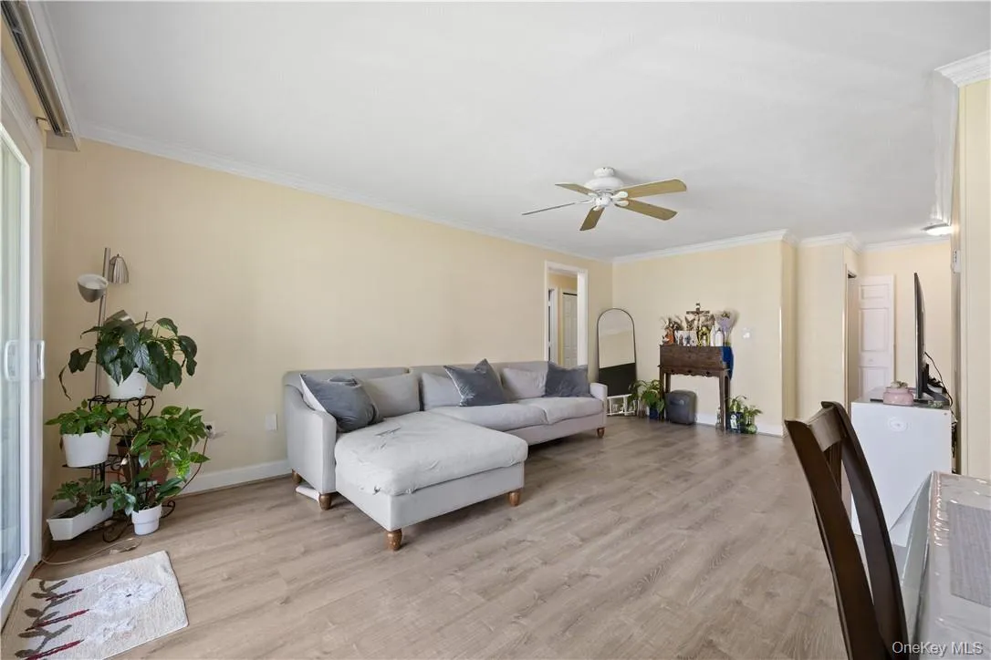 315 Woodland Hills Road, Greenburgh, NY, 3 Bedrooms Bedrooms, 6 Rooms Rooms,2 BathroomsBathrooms,Residential,For Rent,Woodland Hills,0,1042590 315 Woodland Hills Road, Greenburgh, NY, 3 Bedrooms Bedrooms, 6 Rooms Rooms,2 BathroomsBathrooms,Residential,For Rent,Woodland Hills,0,1042590