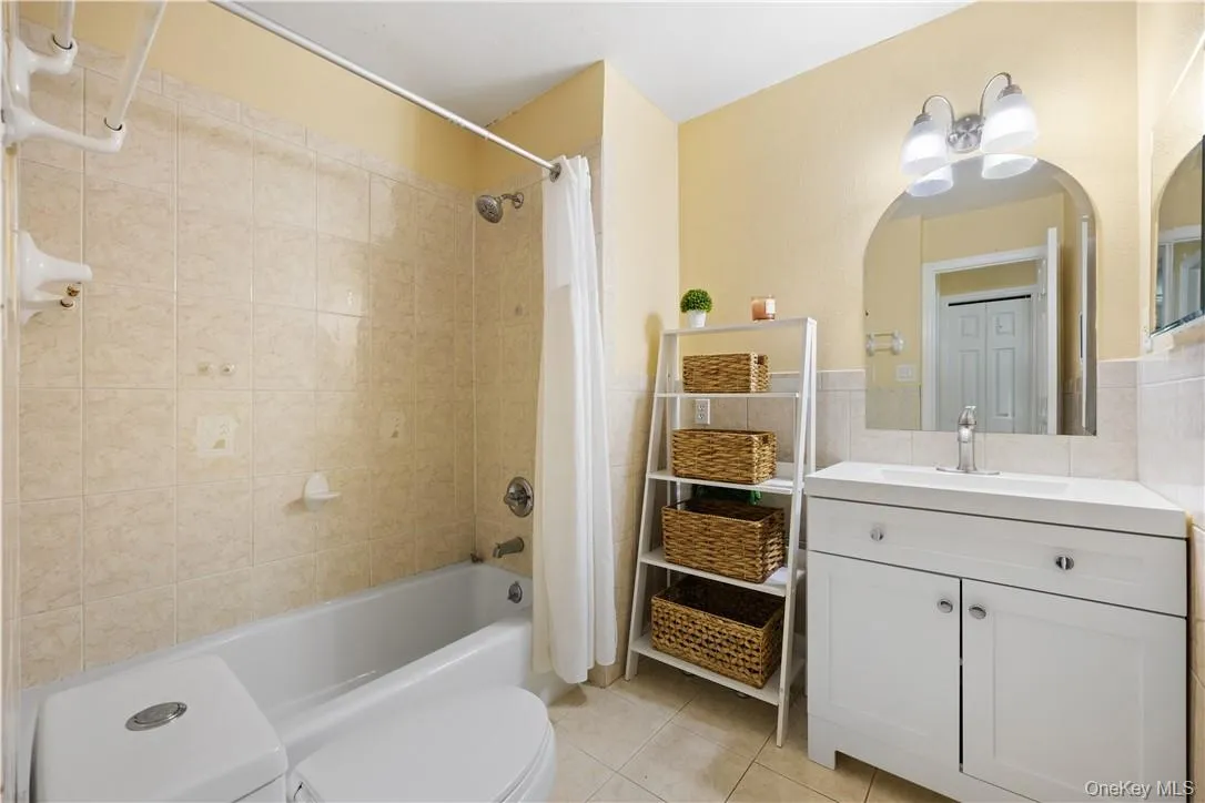 Hall Bathroom Hall Bathroom