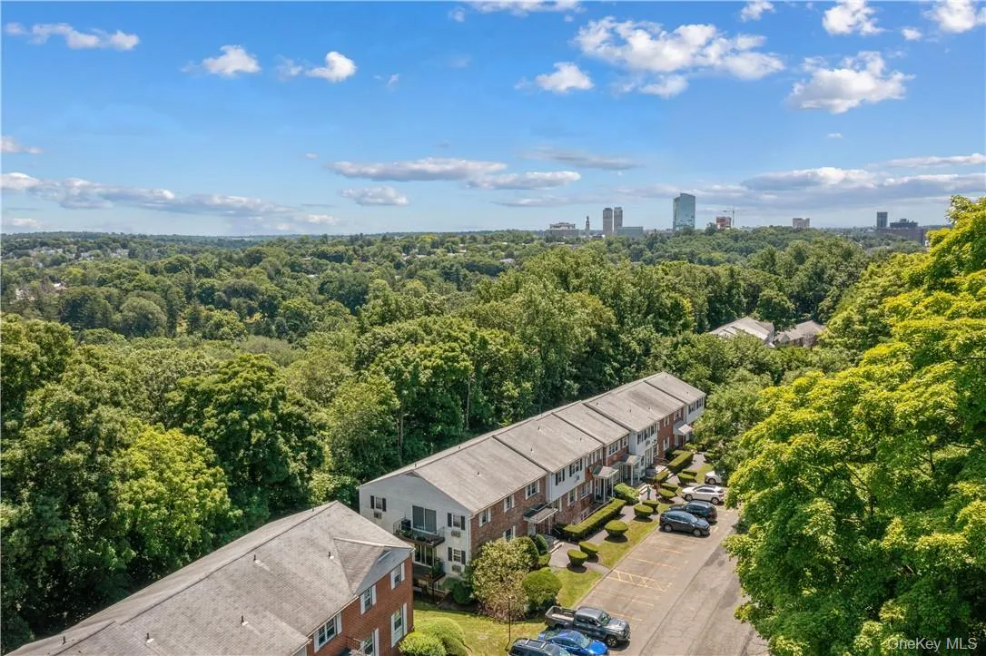 315 Woodland Hills Road, Greenburgh, NY, 3 Bedrooms Bedrooms, 6 Rooms Rooms,2 BathroomsBathrooms,Residential,For Rent,Woodland Hills,0,1042590 315 Woodland Hills Road, Greenburgh, NY, 3 Bedrooms Bedrooms, 6 Rooms Rooms,2 BathroomsBathrooms,Residential,For Rent,Woodland Hills,0,1042590