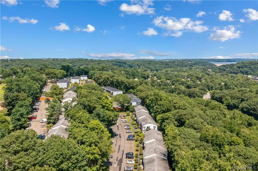 315 Woodland Hills Road, Greenburgh, NY, 3 Bedrooms Bedrooms, 6 Rooms Rooms,2 BathroomsBathrooms,Residential,For Rent,Woodland Hills,0,1042590 315 Woodland Hills Road, Greenburgh, NY, 3 Bedrooms Bedrooms, 6 Rooms Rooms,2 BathroomsBathrooms,Residential,For Rent,Woodland Hills,0,1042590