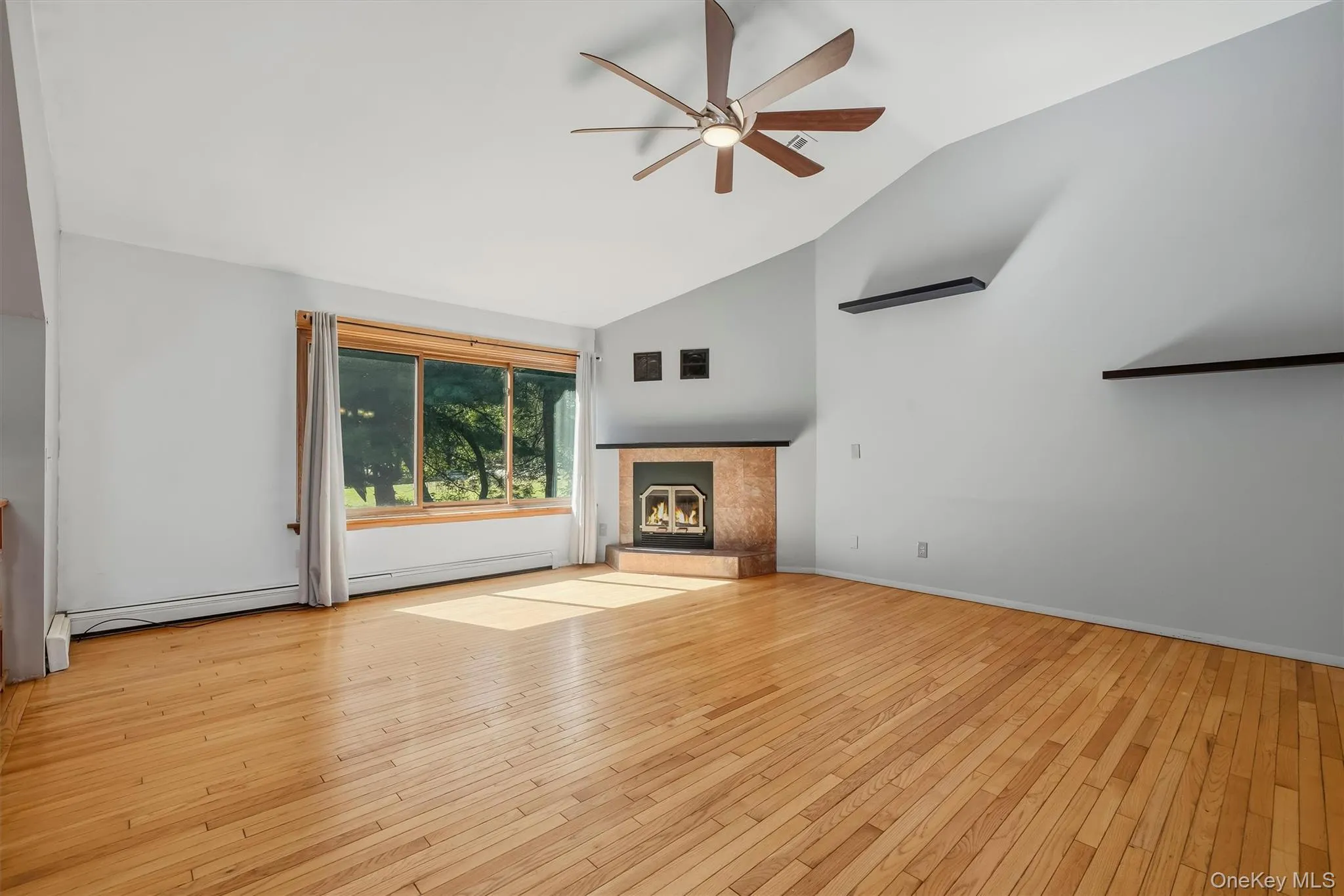 383 Rt 32, Woodbury, NY, 3 Bedrooms Bedrooms, 7 Rooms Rooms,2 BathroomsBathrooms,Residential Lease,For Rent,Rt 32,0,1042593 383 Rt 32, Woodbury, NY, 3 Bedrooms Bedrooms, 7 Rooms Rooms,2 BathroomsBathrooms,Residential Lease,For Rent,Rt 32,0,1042593