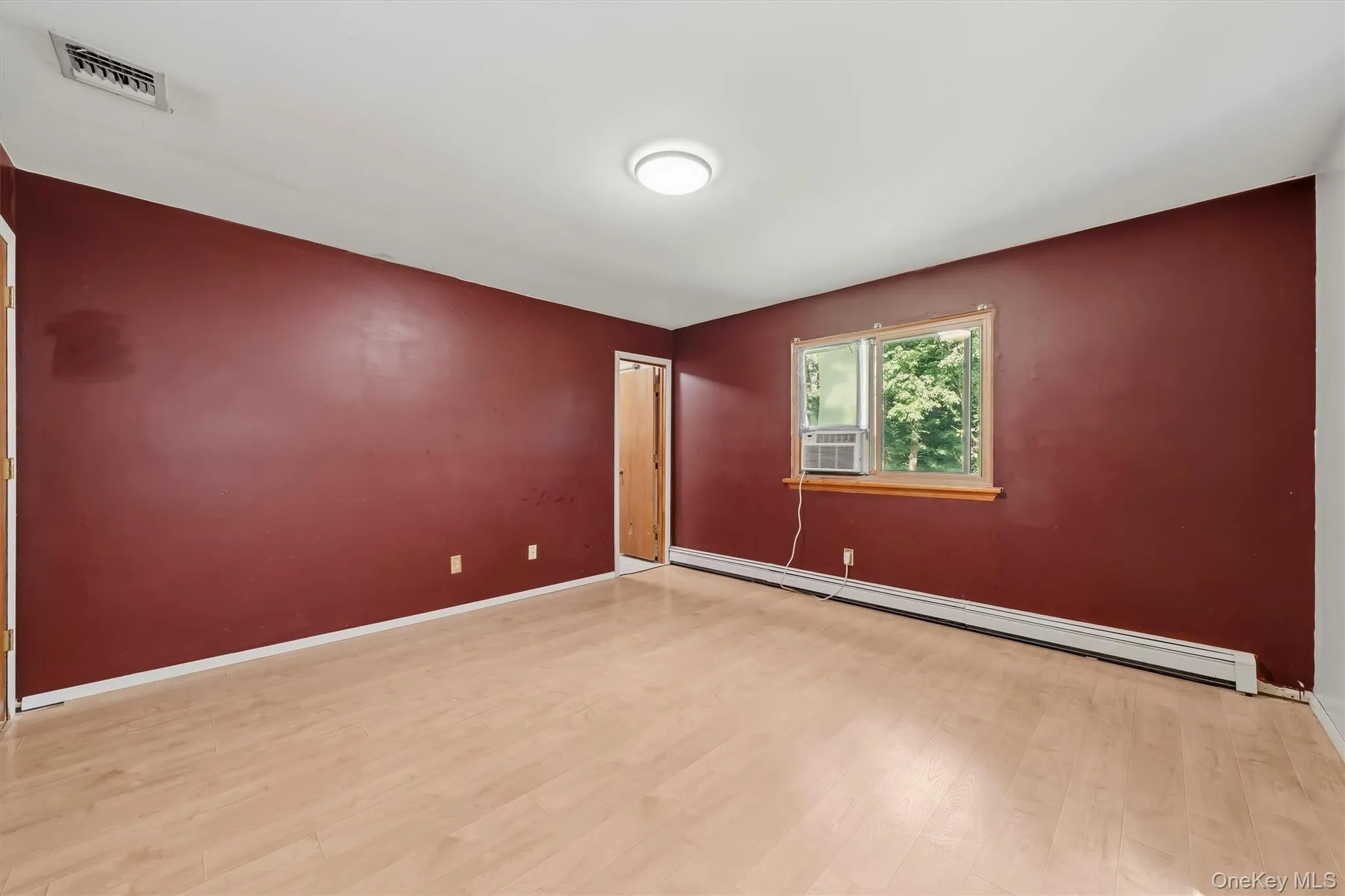 383 Rt 32, Woodbury, NY, 3 Bedrooms Bedrooms, 7 Rooms Rooms,2 BathroomsBathrooms,Residential Lease,For Rent,Rt 32,0,1042593 383 Rt 32, Woodbury, NY, 3 Bedrooms Bedrooms, 7 Rooms Rooms,2 BathroomsBathrooms,Residential Lease,For Rent,Rt 32,0,1042593