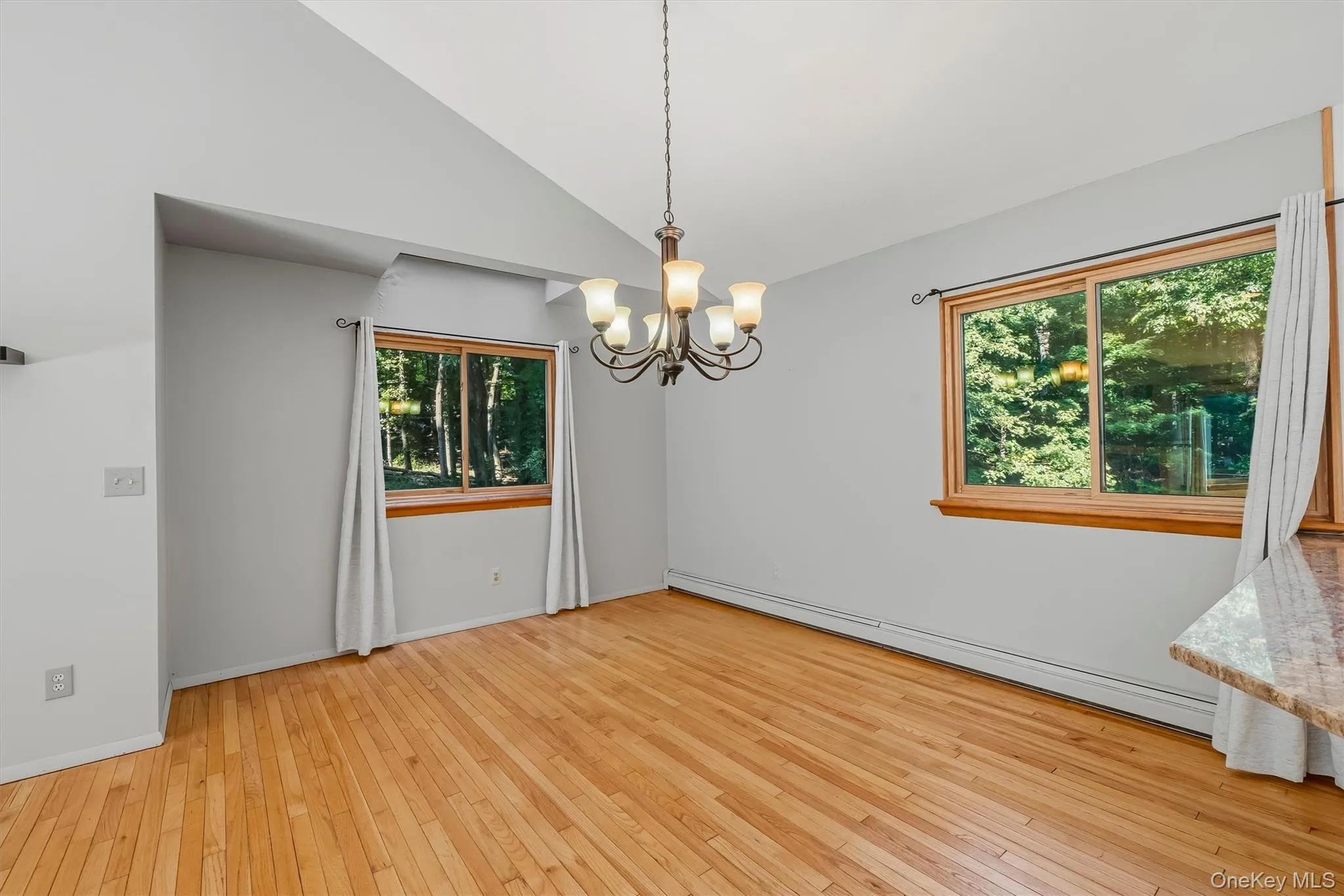 383 Rt 32, Woodbury, NY, 3 Bedrooms Bedrooms, 7 Rooms Rooms,2 BathroomsBathrooms,Residential Lease,For Rent,Rt 32,0,1042593 383 Rt 32, Woodbury, NY, 3 Bedrooms Bedrooms, 7 Rooms Rooms,2 BathroomsBathrooms,Residential Lease,For Rent,Rt 32,0,1042593