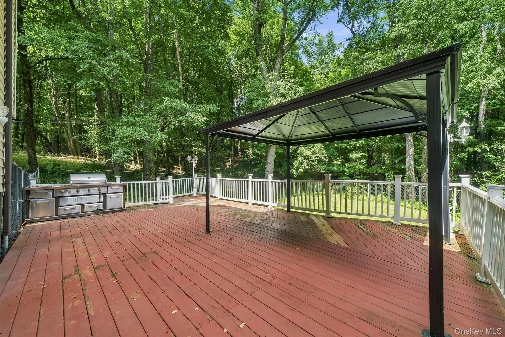 383 Rt 32, Woodbury, NY, 3 Bedrooms Bedrooms, 7 Rooms Rooms,2 BathroomsBathrooms,Residential Lease,For Rent,Rt 32,0,1042593 383 Rt 32, Woodbury, NY, 3 Bedrooms Bedrooms, 7 Rooms Rooms,2 BathroomsBathrooms,Residential Lease,For Rent,Rt 32,0,1042593