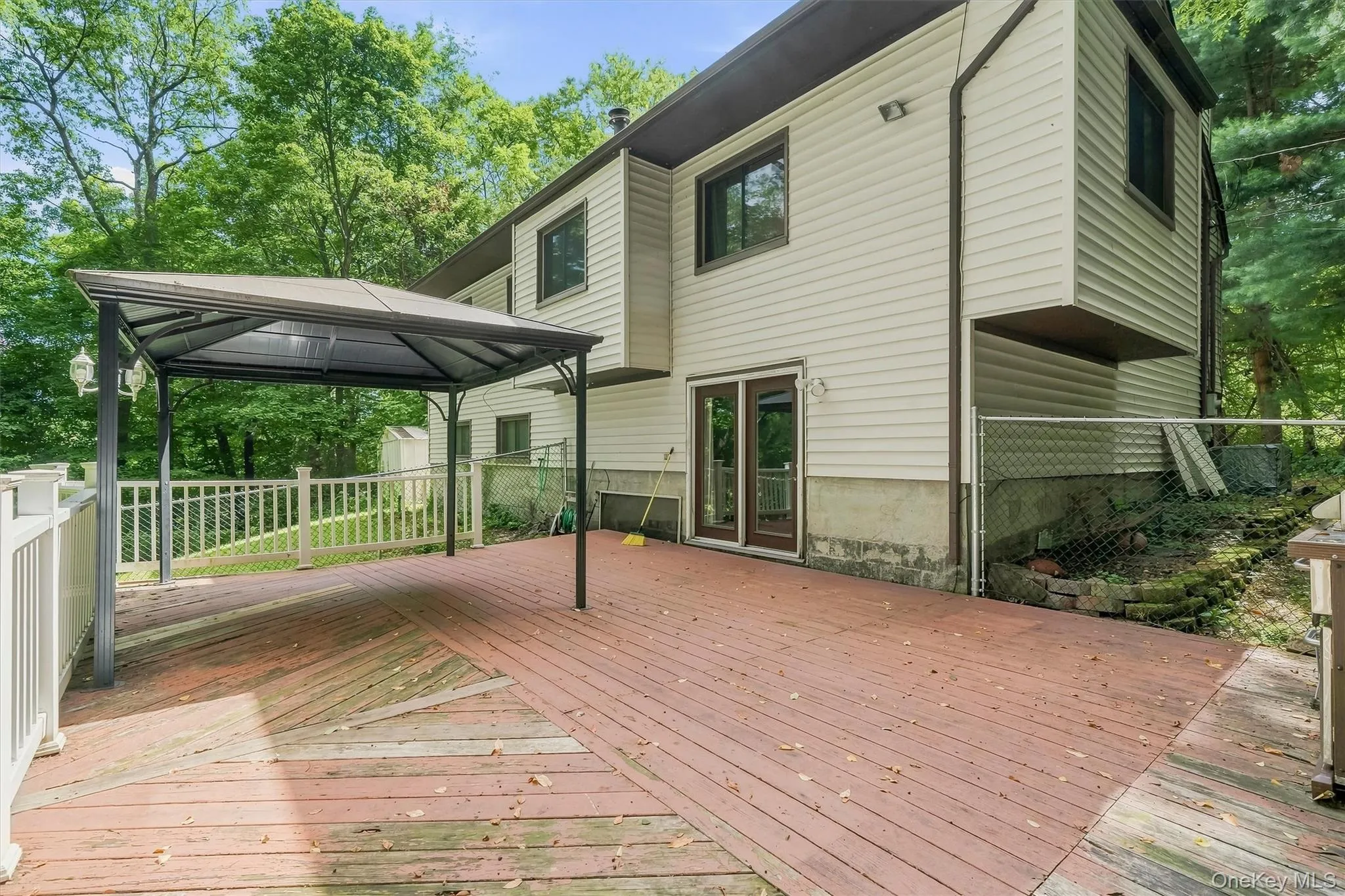 383 Rt 32, Woodbury, NY, 3 Bedrooms Bedrooms, 7 Rooms Rooms,2 BathroomsBathrooms,Residential Lease,For Rent,Rt 32,0,1042593 383 Rt 32, Woodbury, NY, 3 Bedrooms Bedrooms, 7 Rooms Rooms,2 BathroomsBathrooms,Residential Lease,For Rent,Rt 32,0,1042593