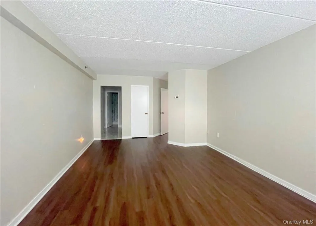680 Boston Post Road, Mamaroneck, NY, 2 Bedrooms Bedrooms, 5 Rooms Rooms,2 BathroomsBathrooms,Residential Lease,For Rent,Boston Post,0,1042598 680 Boston Post Road, Mamaroneck, NY, 2 Bedrooms Bedrooms, 5 Rooms Rooms,2 BathroomsBathrooms,Residential Lease,For Rent,Boston Post,0,1042598
