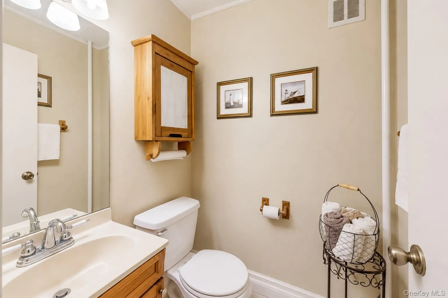 6 Old Dominion Road, Blooming Grove, NY, 4 Bedrooms Bedrooms, 8 Rooms Rooms,1 BathroomBathrooms,Residential,For Rent,Old Dominion,0,1042602 6 Old Dominion Road, Blooming Grove, NY, 4 Bedrooms Bedrooms, 8 Rooms Rooms,1 BathroomBathrooms,Residential,For Rent,Old Dominion,0,1042602