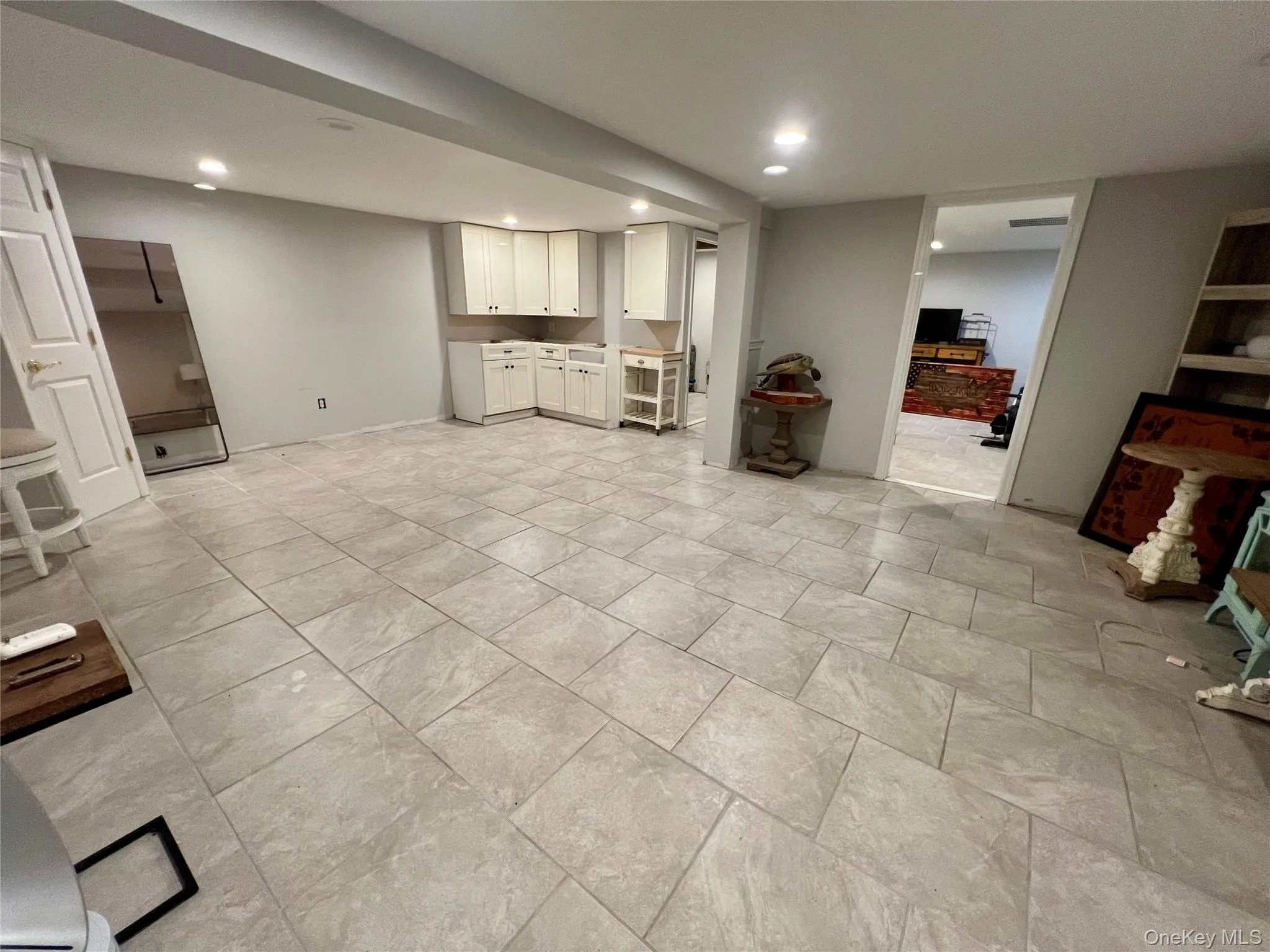 30 Marbeth Circle, Brookhaven, NY, 3 Bedrooms Bedrooms, 8 Rooms Rooms,1 BathroomBathrooms,Residential,For Rent,Marbeth,0,1042603 30 Marbeth Circle, Brookhaven, NY, 3 Bedrooms Bedrooms, 8 Rooms Rooms,1 BathroomBathrooms,Residential,For Rent,Marbeth,0,1042603