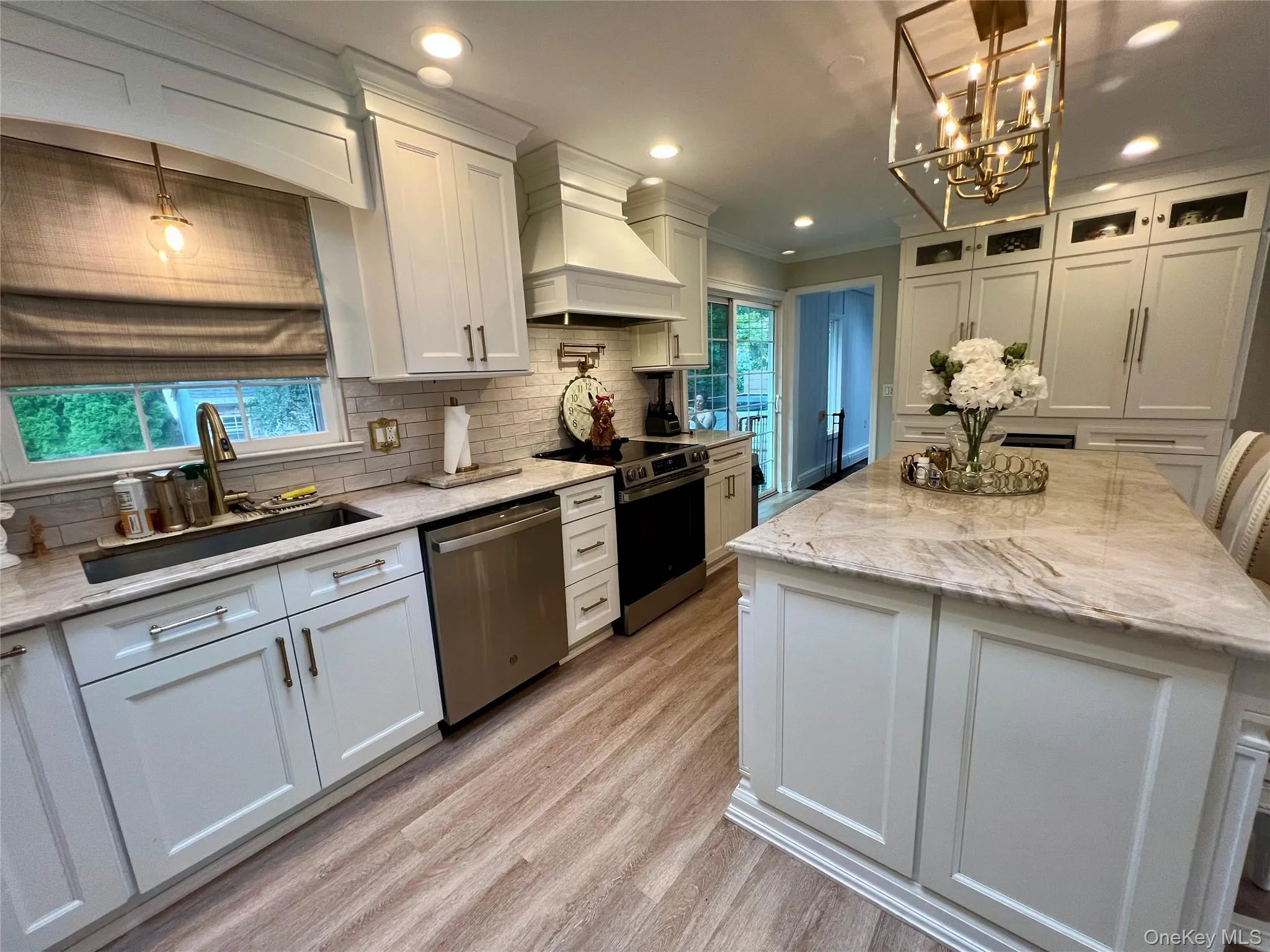 30 Marbeth Circle, Brookhaven, NY, 3 Bedrooms Bedrooms, 8 Rooms Rooms,1 BathroomBathrooms,Residential,For Rent,Marbeth,0,1042603 30 Marbeth Circle, Brookhaven, NY, 3 Bedrooms Bedrooms, 8 Rooms Rooms,1 BathroomBathrooms,Residential,For Rent,Marbeth,0,1042603