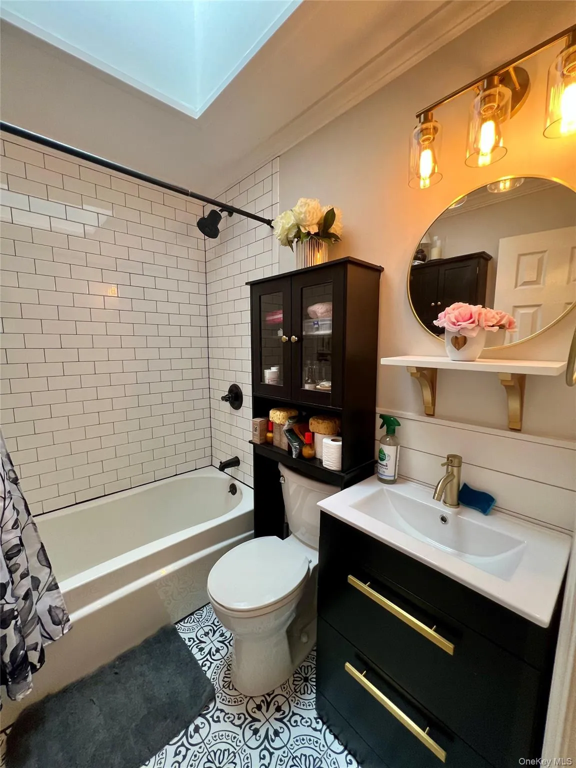 30 Marbeth Circle, Brookhaven, NY, 3 Bedrooms Bedrooms, 8 Rooms Rooms,1 BathroomBathrooms,Residential,For Rent,Marbeth,0,1042603 30 Marbeth Circle, Brookhaven, NY, 3 Bedrooms Bedrooms, 8 Rooms Rooms,1 BathroomBathrooms,Residential,For Rent,Marbeth,0,1042603