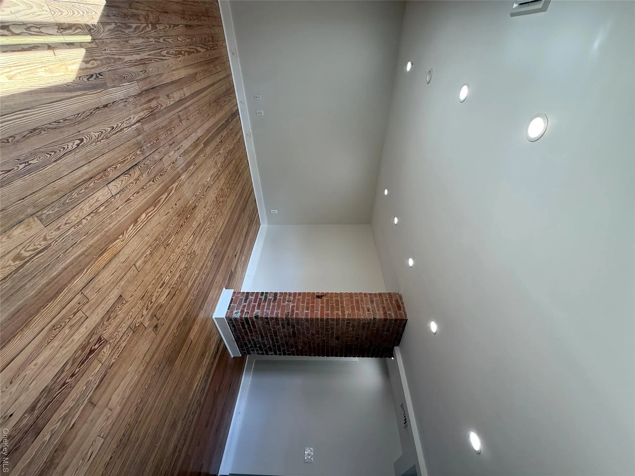265 Summit Avenue, Mount Vernon, NY, 2 Bedroom Bedrooms, 5 Room Rooms,1 BathroomBathrooms,Residential Lease,For Rent,Summit,0,1042607 265 Summit Avenue, Mount Vernon, NY, 2 Bedroom Bedrooms, 5 Room Rooms,1 BathroomBathrooms,Residential Lease,For Rent,Summit,0,1042607