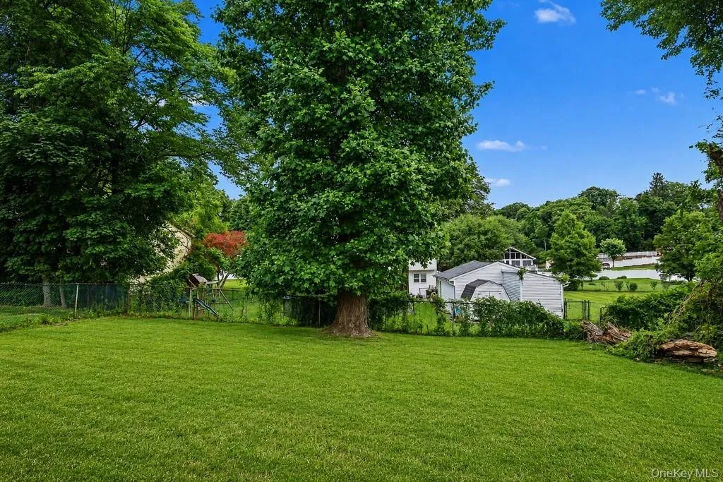 167 Kings Ferry Road, Cortlandt, NY, 4 Bedrooms Bedrooms, 13 Rooms Rooms,2 BathroomsBathrooms,Residential,For Rent,Kings Ferry,0,1042614 167 Kings Ferry Road, Cortlandt, NY, 4 Bedrooms Bedrooms, 13 Rooms Rooms,2 BathroomsBathrooms,Residential,For Rent,Kings Ferry,0,1042614