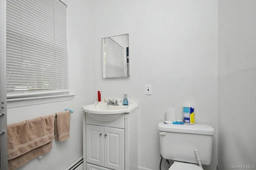 167 Kings Ferry Road, Cortlandt, NY, 4 Bedrooms Bedrooms, 13 Rooms Rooms,2 BathroomsBathrooms,Residential,For Rent,Kings Ferry,0,1042614 167 Kings Ferry Road, Cortlandt, NY, 4 Bedrooms Bedrooms, 13 Rooms Rooms,2 BathroomsBathrooms,Residential,For Rent,Kings Ferry,0,1042614