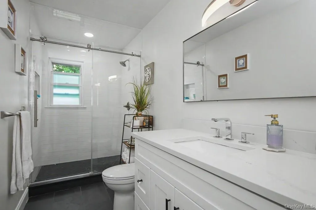 167 Kings Ferry Road, Cortlandt, NY, 4 Bedrooms Bedrooms, 13 Rooms Rooms,2 BathroomsBathrooms,Residential,For Rent,Kings Ferry,0,1042614 167 Kings Ferry Road, Cortlandt, NY, 4 Bedrooms Bedrooms, 13 Rooms Rooms,2 BathroomsBathrooms,Residential,For Rent,Kings Ferry,0,1042614