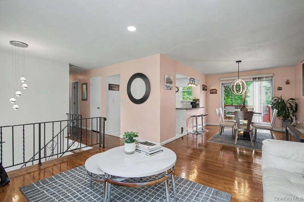 167 Kings Ferry Road, Cortlandt, NY, 4 Bedrooms Bedrooms, 13 Rooms Rooms,2 BathroomsBathrooms,Residential,For Rent,Kings Ferry,0,1042614 167 Kings Ferry Road, Cortlandt, NY, 4 Bedrooms Bedrooms, 13 Rooms Rooms,2 BathroomsBathrooms,Residential,For Rent,Kings Ferry,0,1042614