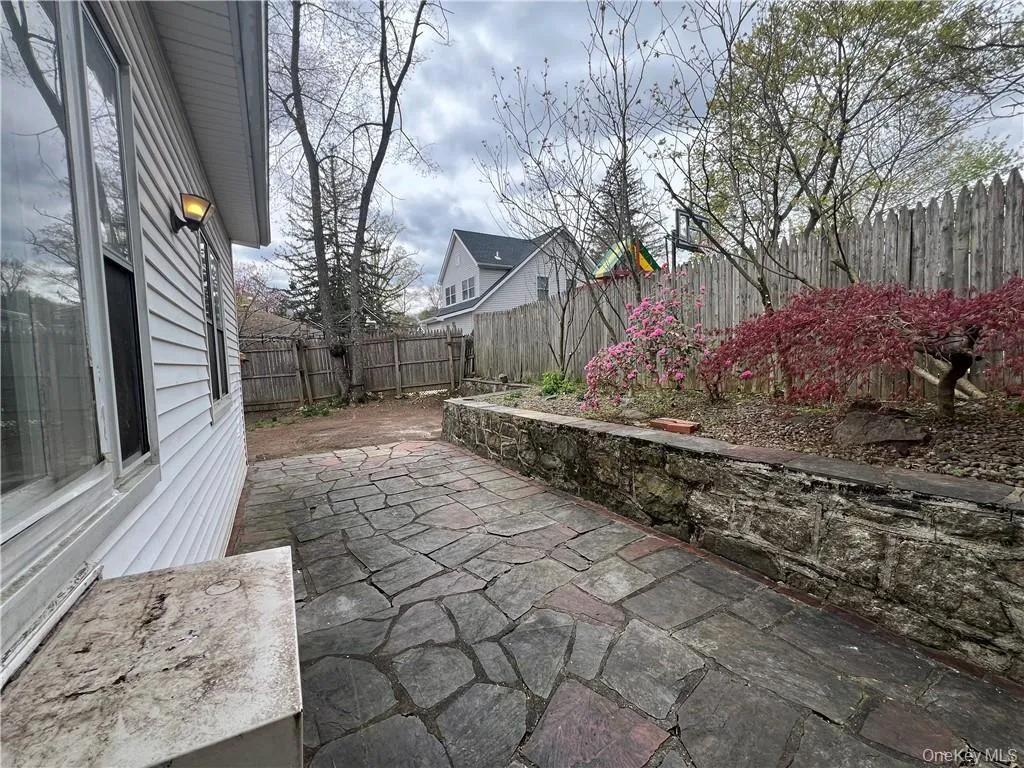 3180 Lincoln Drive, Yorktown, NY, 2 Bedrooms Bedrooms, 4 Rooms Rooms,1 BathroomBathrooms,Residential Lease,For Rent,Lincoln,0,1042616 3180 Lincoln Drive, Yorktown, NY, 2 Bedrooms Bedrooms, 4 Rooms Rooms,1 BathroomBathrooms,Residential Lease,For Rent,Lincoln,0,1042616