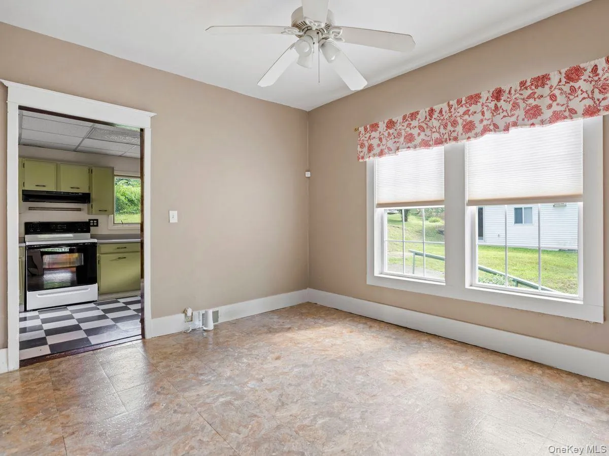 1 Jackman Street, Lloyd, NY, 4 Bedrooms Bedrooms, 10 Rooms Rooms,2 BathroomsBathrooms,Residential,For Rent,Jackman,0,1042618 1 Jackman Street, Lloyd, NY, 4 Bedrooms Bedrooms, 10 Rooms Rooms,2 BathroomsBathrooms,Residential,For Rent,Jackman,0,1042618