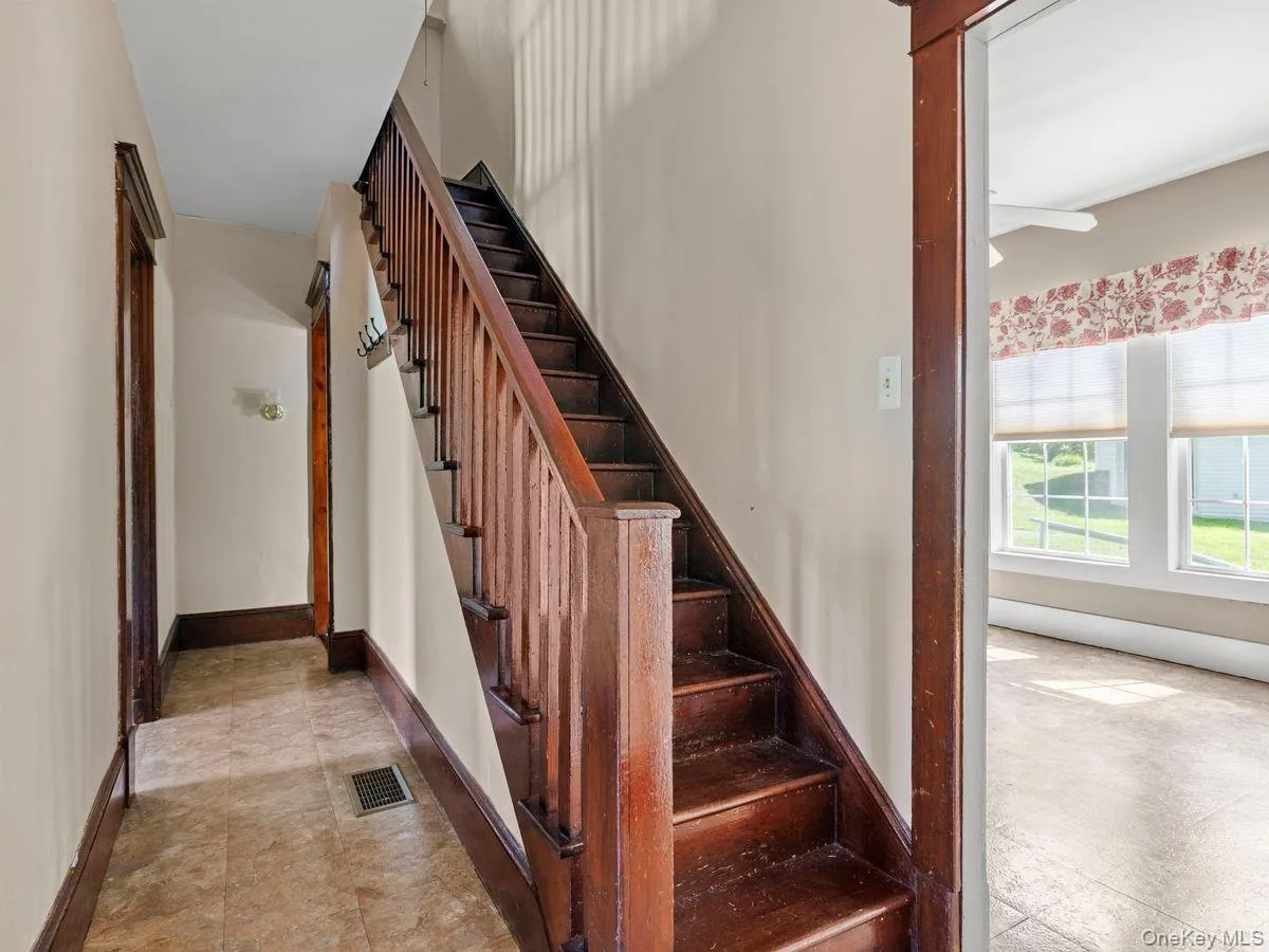 1 Jackman Street, Lloyd, NY, 4 Bedrooms Bedrooms, 10 Rooms Rooms,2 BathroomsBathrooms,Residential,For Rent,Jackman,0,1042618 1 Jackman Street, Lloyd, NY, 4 Bedrooms Bedrooms, 10 Rooms Rooms,2 BathroomsBathrooms,Residential,For Rent,Jackman,0,1042618