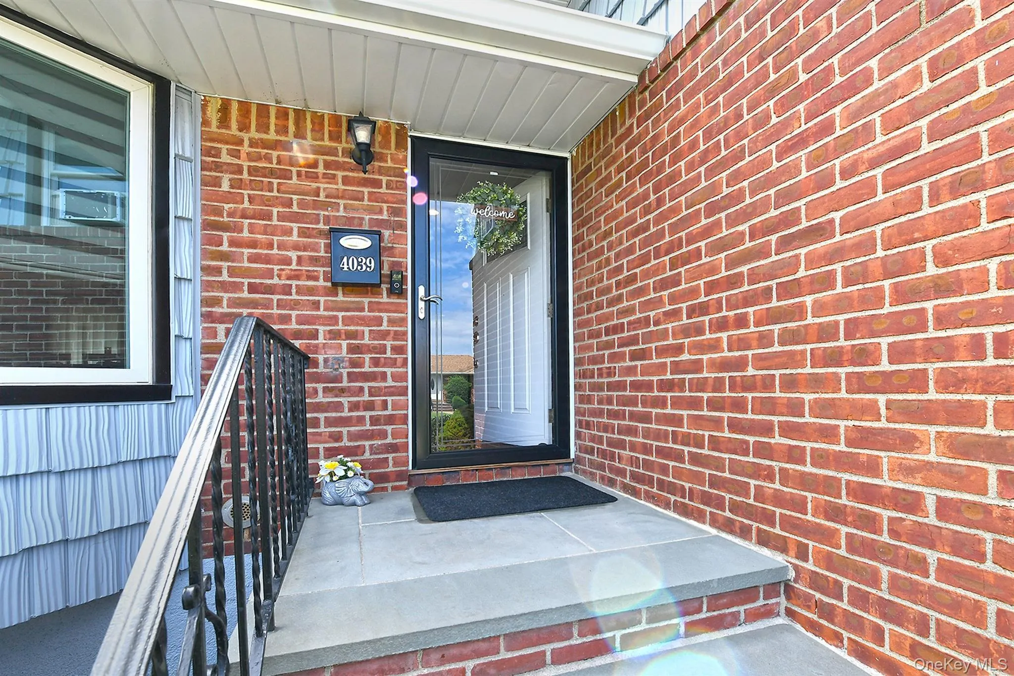 4039 Hahn Avenue, Oyster Bay, NY, 3 Bedrooms Bedrooms, 6 Rooms Rooms,2 BathroomsBathrooms,Residential,For Rent,Hahn,0,1042620 4039 Hahn Avenue, Oyster Bay, NY, 3 Bedrooms Bedrooms, 6 Rooms Rooms,2 BathroomsBathrooms,Residential,For Rent,Hahn,0,1042620