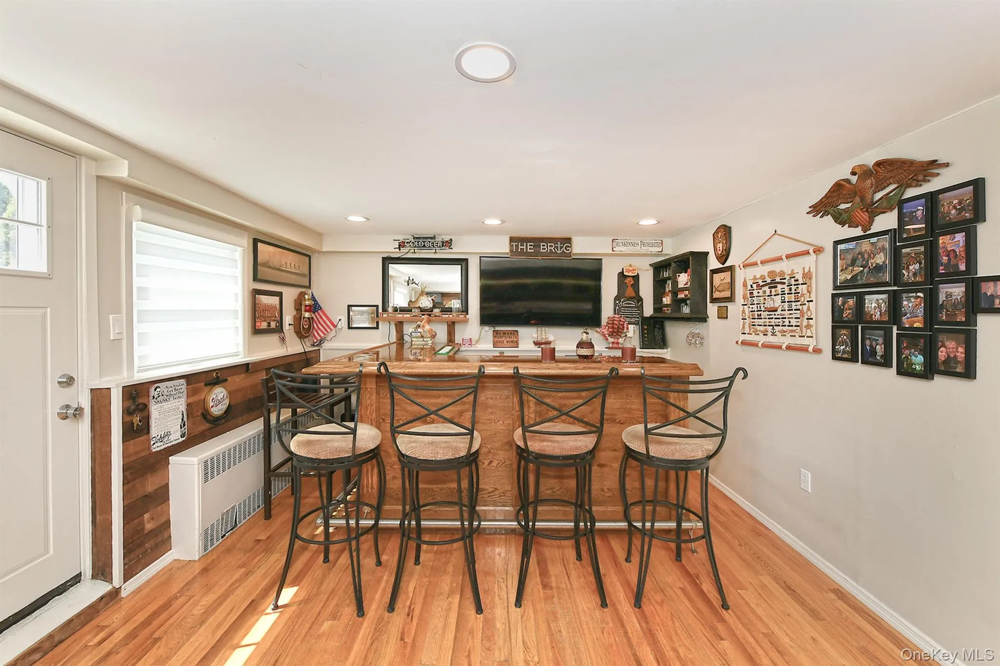 4039 Hahn Avenue, Oyster Bay, NY, 3 Bedrooms Bedrooms, 6 Rooms Rooms,2 BathroomsBathrooms,Residential,For Rent,Hahn,0,1042620 4039 Hahn Avenue, Oyster Bay, NY, 3 Bedrooms Bedrooms, 6 Rooms Rooms,2 BathroomsBathrooms,Residential,For Rent,Hahn,0,1042620