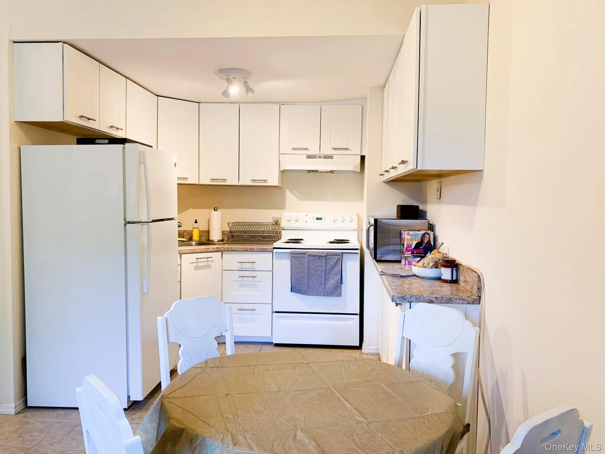 23 Pearl Street, Rockland, NY, 2 Bedrooms Bedrooms, 4 Rooms Rooms,1 BathroomBathrooms,Residential Lease,For Rent,Pearl,0,1042622 23 Pearl Street, Rockland, NY, 2 Bedrooms Bedrooms, 4 Rooms Rooms,1 BathroomBathrooms,Residential Lease,For Rent,Pearl,0,1042622