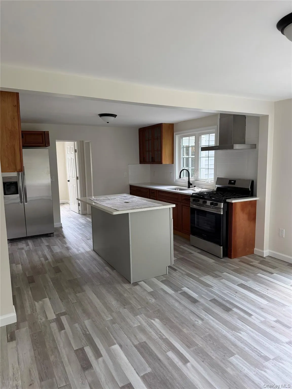 12 Berry Lane, Newburgh (town), NY, 3 Bedroom Bedrooms, 8 Room Rooms,2 BathroomBathrooms,Residential Lease,For Rent,Berry,0,1042624 12 Berry Lane, Newburgh (town), NY, 3 Bedroom Bedrooms, 8 Room Rooms,2 BathroomBathrooms,Residential Lease,For Rent,Berry,0,1042624