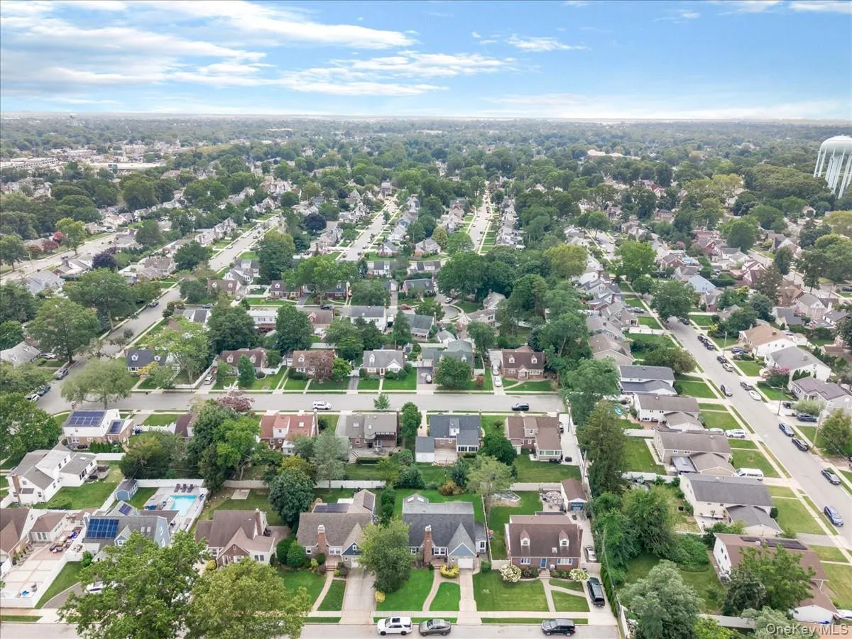 596 Terrace Place, Hempstead, NY, 6 Bedrooms Bedrooms, 9 Rooms Rooms,3 BathroomsBathrooms,Residential,For Rent,Terrace,0,1042629 596 Terrace Place, Hempstead, NY, 6 Bedrooms Bedrooms, 9 Rooms Rooms,3 BathroomsBathrooms,Residential,For Rent,Terrace,0,1042629