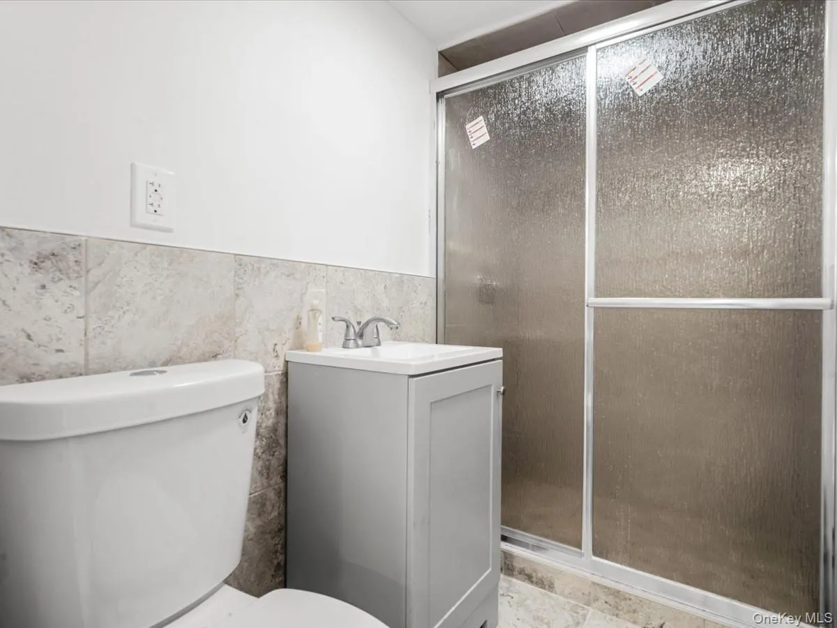 596 Terrace Place, Hempstead, NY, 6 Bedrooms Bedrooms, 9 Rooms Rooms,3 BathroomsBathrooms,Residential,For Rent,Terrace,0,1042629 596 Terrace Place, Hempstead, NY, 6 Bedrooms Bedrooms, 9 Rooms Rooms,3 BathroomsBathrooms,Residential,For Rent,Terrace,0,1042629
