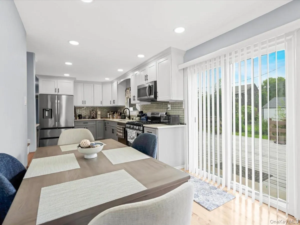 596 Terrace Place, Hempstead, NY, 6 Bedrooms Bedrooms, 9 Rooms Rooms,3 BathroomsBathrooms,Residential,For Rent,Terrace,0,1042629 596 Terrace Place, Hempstead, NY, 6 Bedrooms Bedrooms, 9 Rooms Rooms,3 BathroomsBathrooms,Residential,For Rent,Terrace,0,1042629