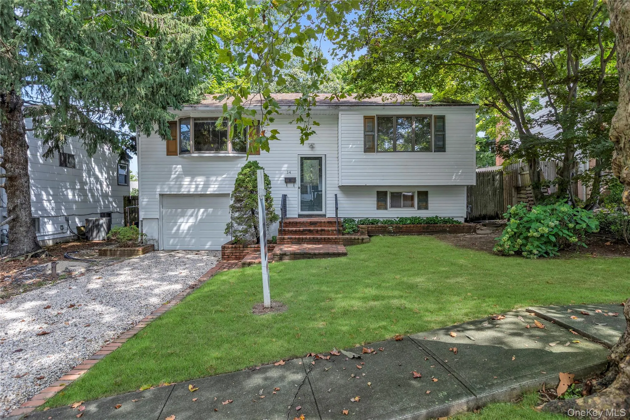 34 Penny Drive, Huntington, NY, 3 Bedrooms Bedrooms, 7 Rooms Rooms,2 BathroomsBathrooms,Residential,For Rent,Penny,0,1042631 34 Penny Drive, Huntington, NY, 3 Bedrooms Bedrooms, 7 Rooms Rooms,2 BathroomsBathrooms,Residential,For Rent,Penny,0,1042631