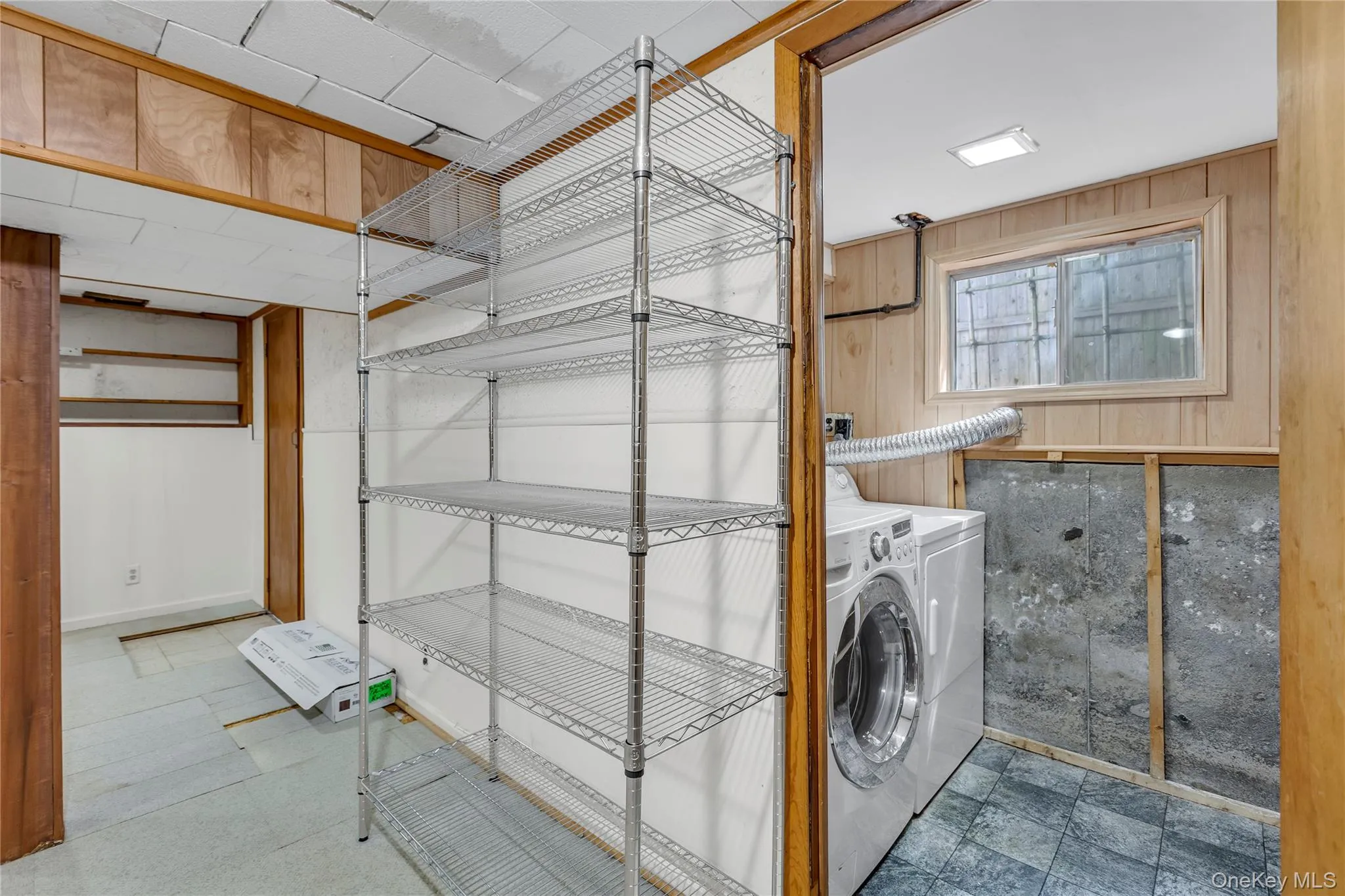 34 Penny Drive, Huntington, NY, 3 Bedrooms Bedrooms, 7 Rooms Rooms,2 BathroomsBathrooms,Residential,For Rent,Penny,0,1042631 34 Penny Drive, Huntington, NY, 3 Bedrooms Bedrooms, 7 Rooms Rooms,2 BathroomsBathrooms,Residential,For Rent,Penny,0,1042631