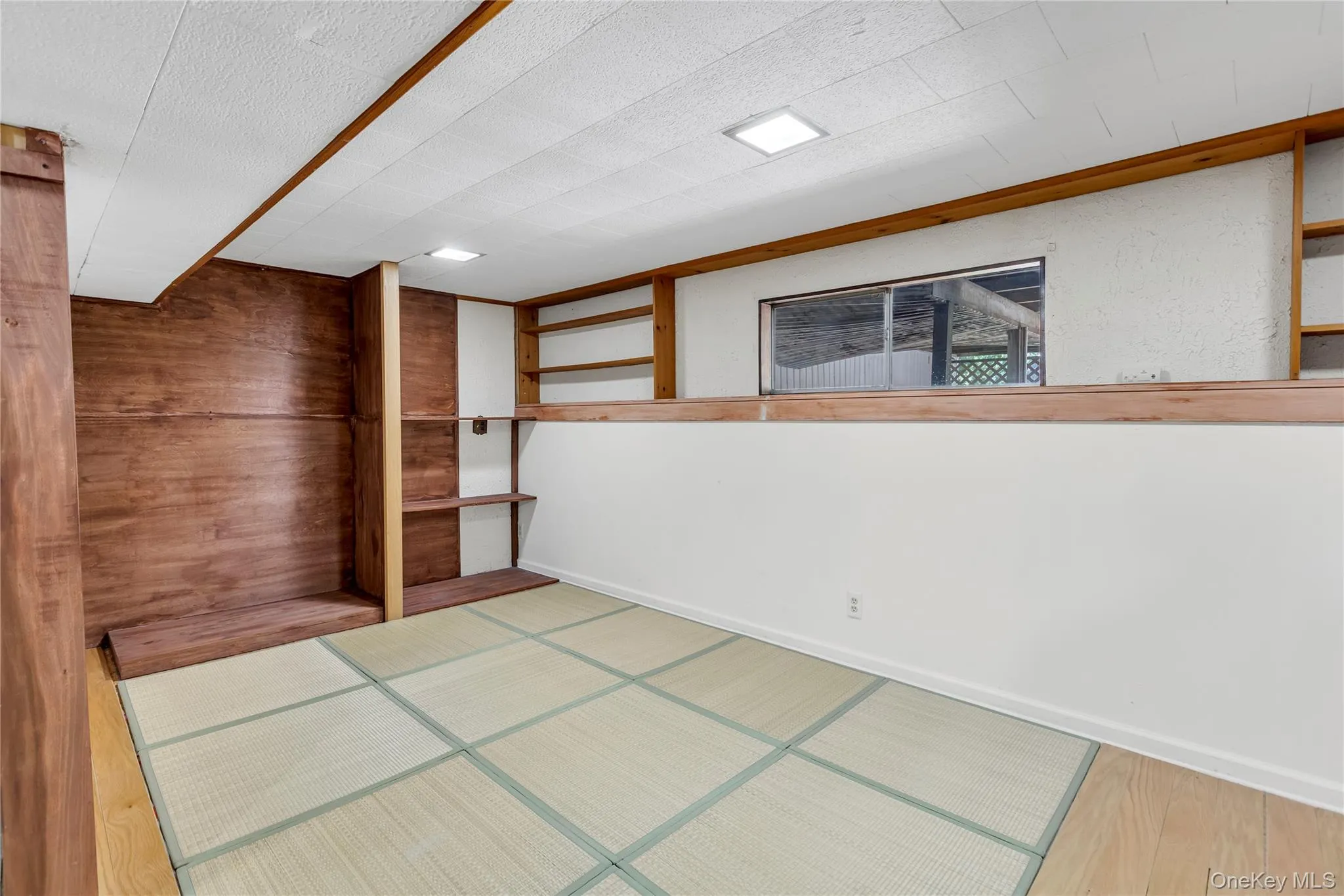 34 Penny Drive, Huntington, NY, 3 Bedrooms Bedrooms, 7 Rooms Rooms,2 BathroomsBathrooms,Residential,For Rent,Penny,0,1042631 34 Penny Drive, Huntington, NY, 3 Bedrooms Bedrooms, 7 Rooms Rooms,2 BathroomsBathrooms,Residential,For Rent,Penny,0,1042631