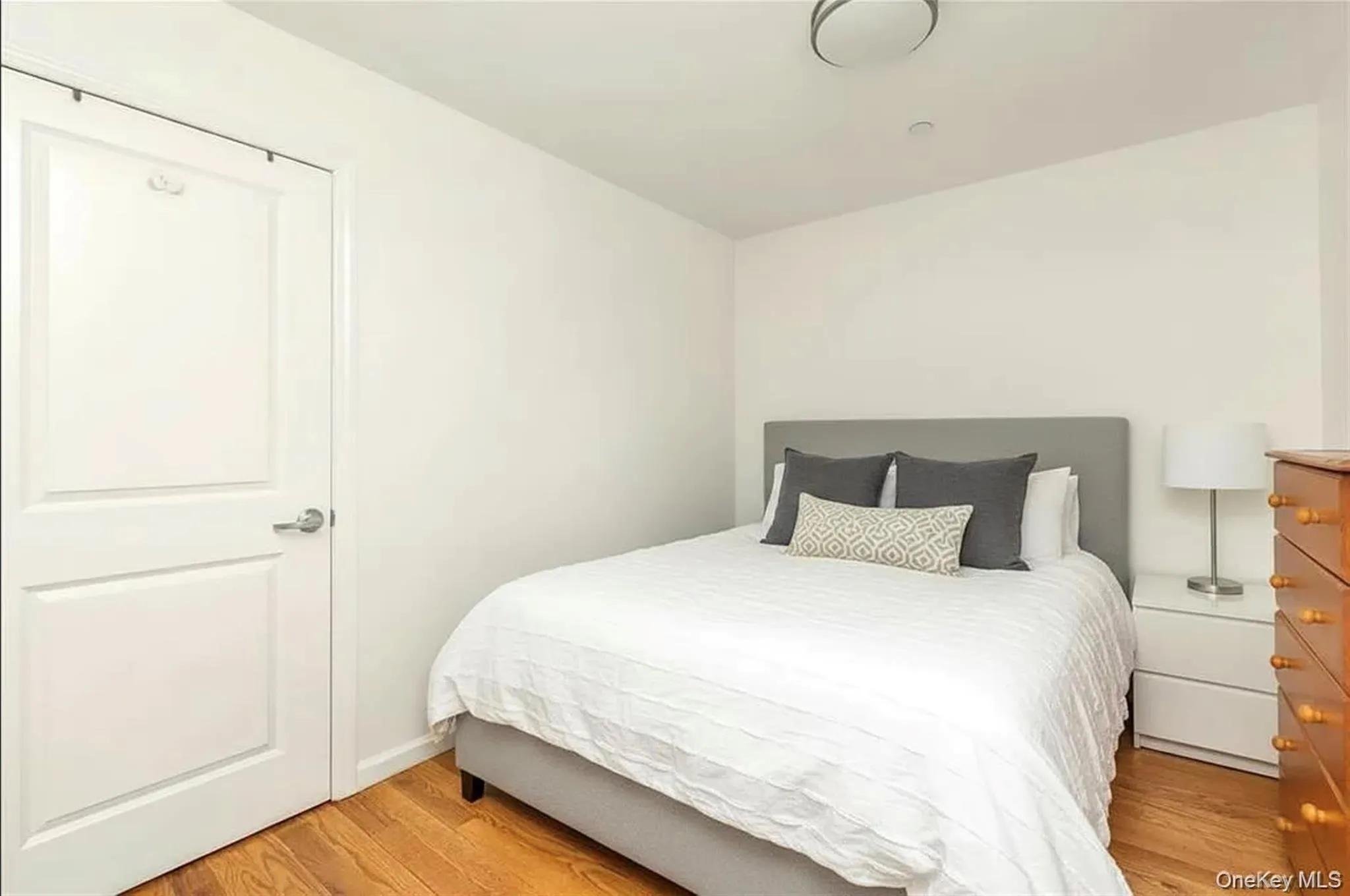 40-38 194th Street, New York, NY, 1 Bedroom Bedrooms, 4 Rooms Rooms,2 BathroomsBathrooms,Residential,For Rent,194th,0,1042638 40-38 194th Street, New York, NY, 1 Bedroom Bedrooms, 4 Rooms Rooms,2 BathroomsBathrooms,Residential,For Rent,194th,0,1042638