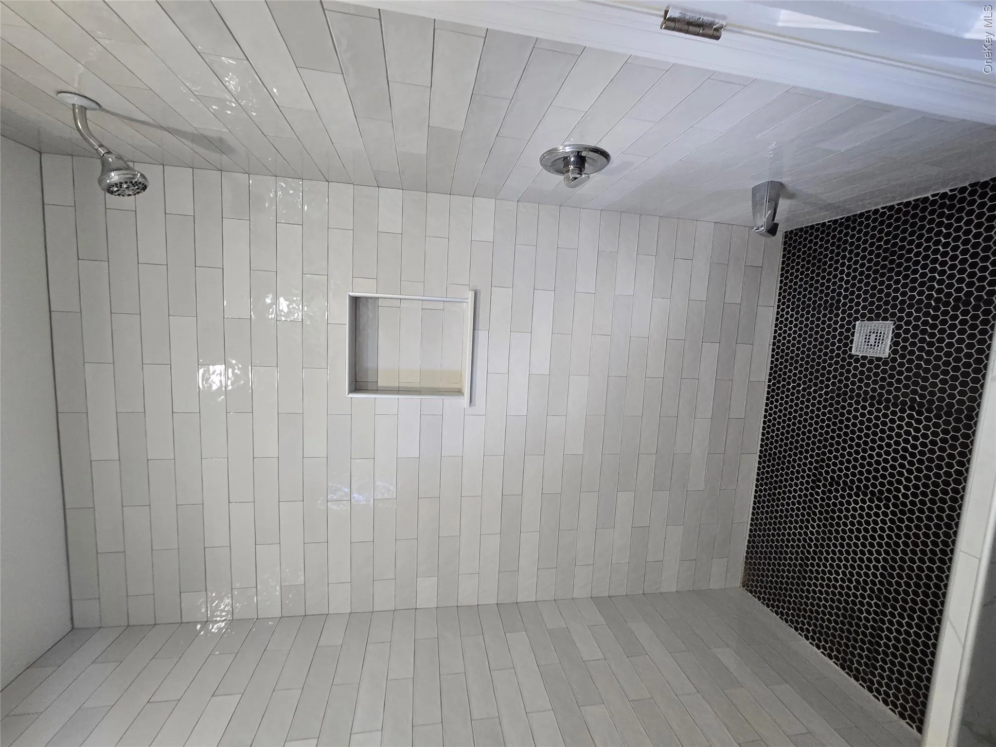 9947 163rd Drive, New York, NY, 3 Bedrooms Bedrooms, 7 Rooms Rooms,1 BathroomBathrooms,Residential Lease,For Rent,163rd,0,1042641 9947 163rd Drive, New York, NY, 3 Bedrooms Bedrooms, 7 Rooms Rooms,1 BathroomBathrooms,Residential Lease,For Rent,163rd,0,1042641