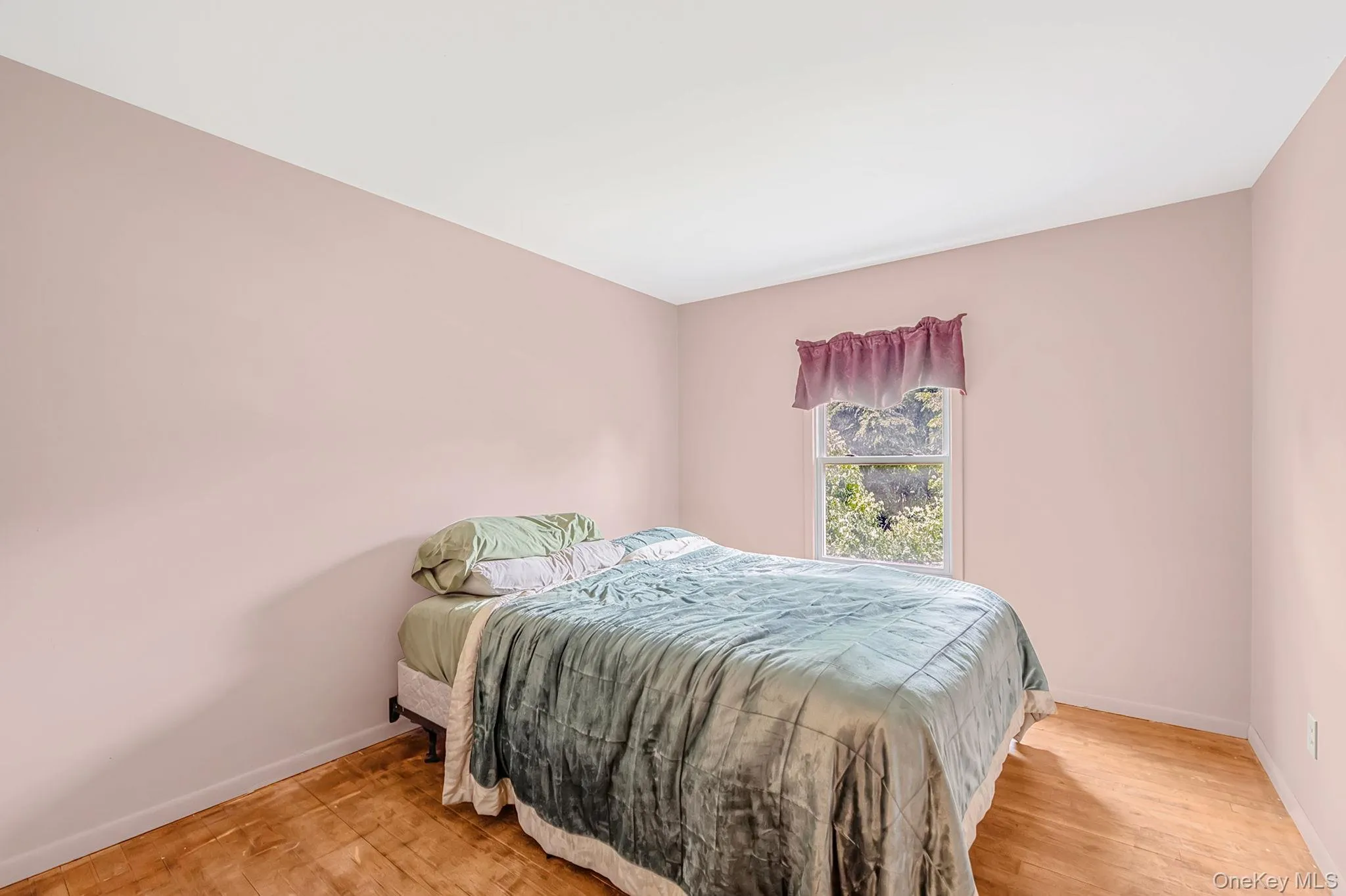107 Farm Drive, Huntington, NY, 3 Bedrooms Bedrooms, 5 Rooms Rooms,2 BathroomsBathrooms,Residential,For Rent,Farm,0,1042649 107 Farm Drive, Huntington, NY, 3 Bedrooms Bedrooms, 5 Rooms Rooms,2 BathroomsBathrooms,Residential,For Rent,Farm,0,1042649