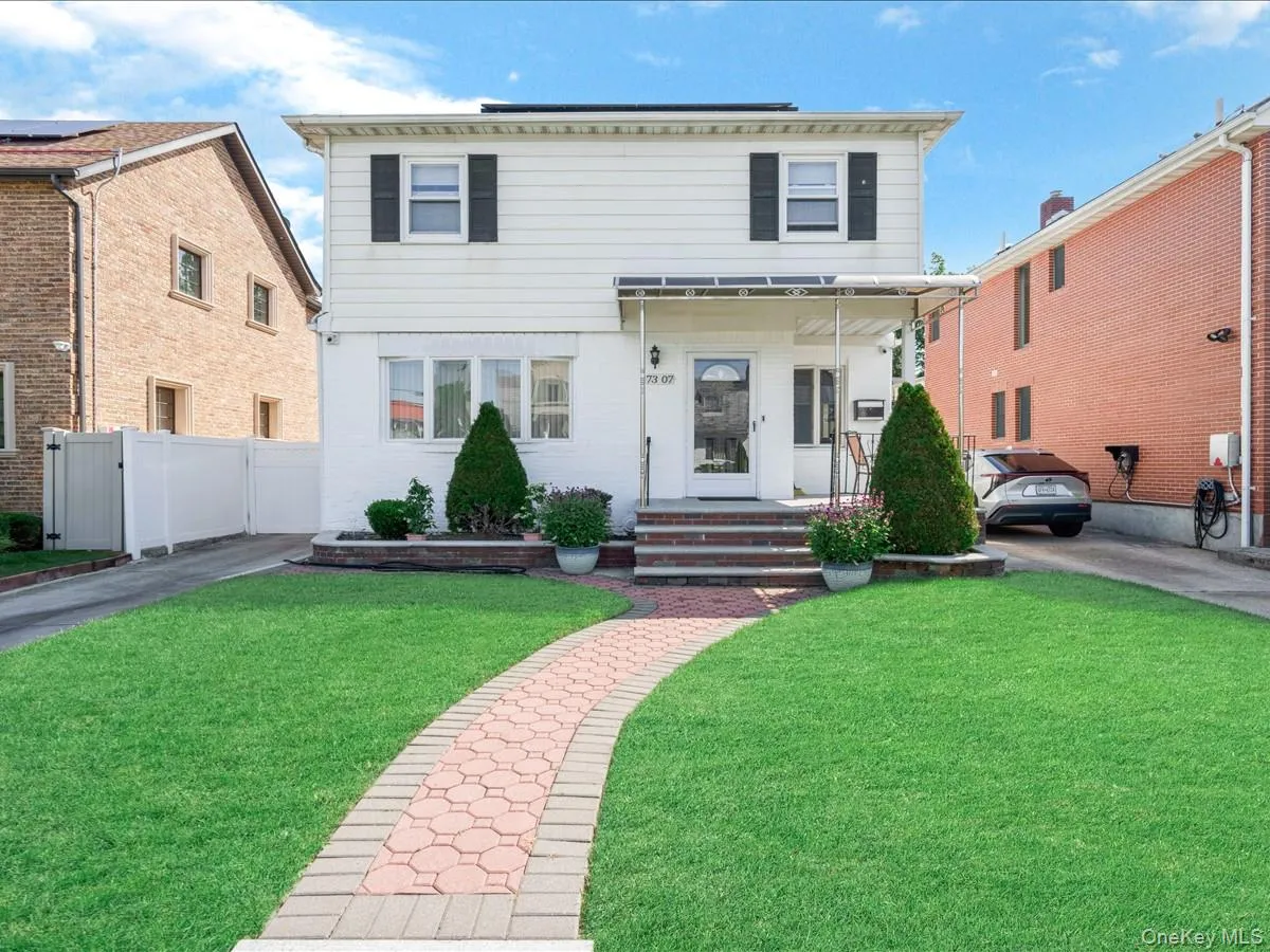 7307 185th Street, New York, NY, 4 Bedrooms Bedrooms, 10 Rooms Rooms,4 BathroomsBathrooms,Residential,For Rent,185th,0,1042651 7307 185th Street, New York, NY, 4 Bedrooms Bedrooms, 10 Rooms Rooms,4 BathroomsBathrooms,Residential,For Rent,185th,0,1042651