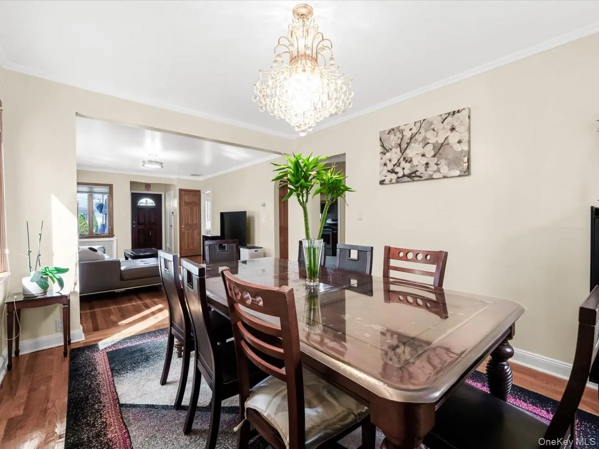 7307 185th Street, New York, NY, 4 Bedrooms Bedrooms, 10 Rooms Rooms,4 BathroomsBathrooms,Residential,For Rent,185th,0,1042651 7307 185th Street, New York, NY, 4 Bedrooms Bedrooms, 10 Rooms Rooms,4 BathroomsBathrooms,Residential,For Rent,185th,0,1042651