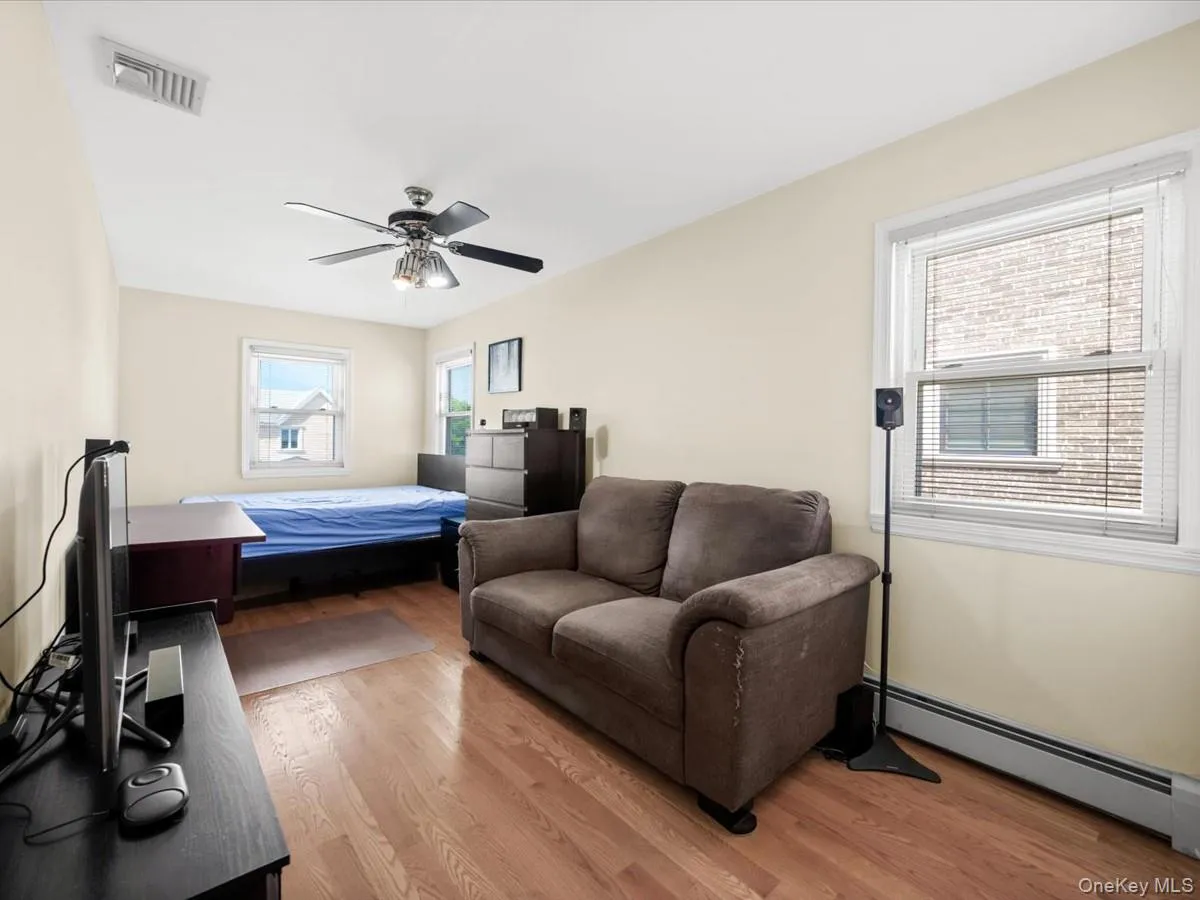 7307 185th Street, New York, NY, 4 Bedrooms Bedrooms, 10 Rooms Rooms,4 BathroomsBathrooms,Residential,For Rent,185th,0,1042651 7307 185th Street, New York, NY, 4 Bedrooms Bedrooms, 10 Rooms Rooms,4 BathroomsBathrooms,Residential,For Rent,185th,0,1042651