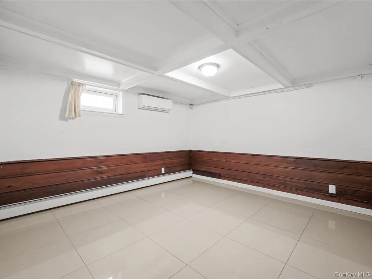 7307 185th Street, New York, NY, 4 Bedrooms Bedrooms, 10 Rooms Rooms,4 BathroomsBathrooms,Residential,For Rent,185th,0,1042651 7307 185th Street, New York, NY, 4 Bedrooms Bedrooms, 10 Rooms Rooms,4 BathroomsBathrooms,Residential,For Rent,185th,0,1042651