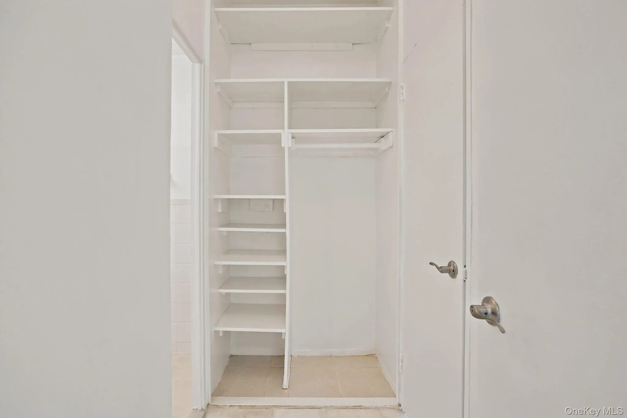 1020 Grand Concourse, New York, NY, 1 Bedroom Bedrooms, 3 Rooms Rooms,1 BathroomBathrooms,Residential,For Rent,Grand Concourse,0,1042654 1020 Grand Concourse, New York, NY, 1 Bedroom Bedrooms, 3 Rooms Rooms,1 BathroomBathrooms,Residential,For Rent,Grand Concourse,0,1042654