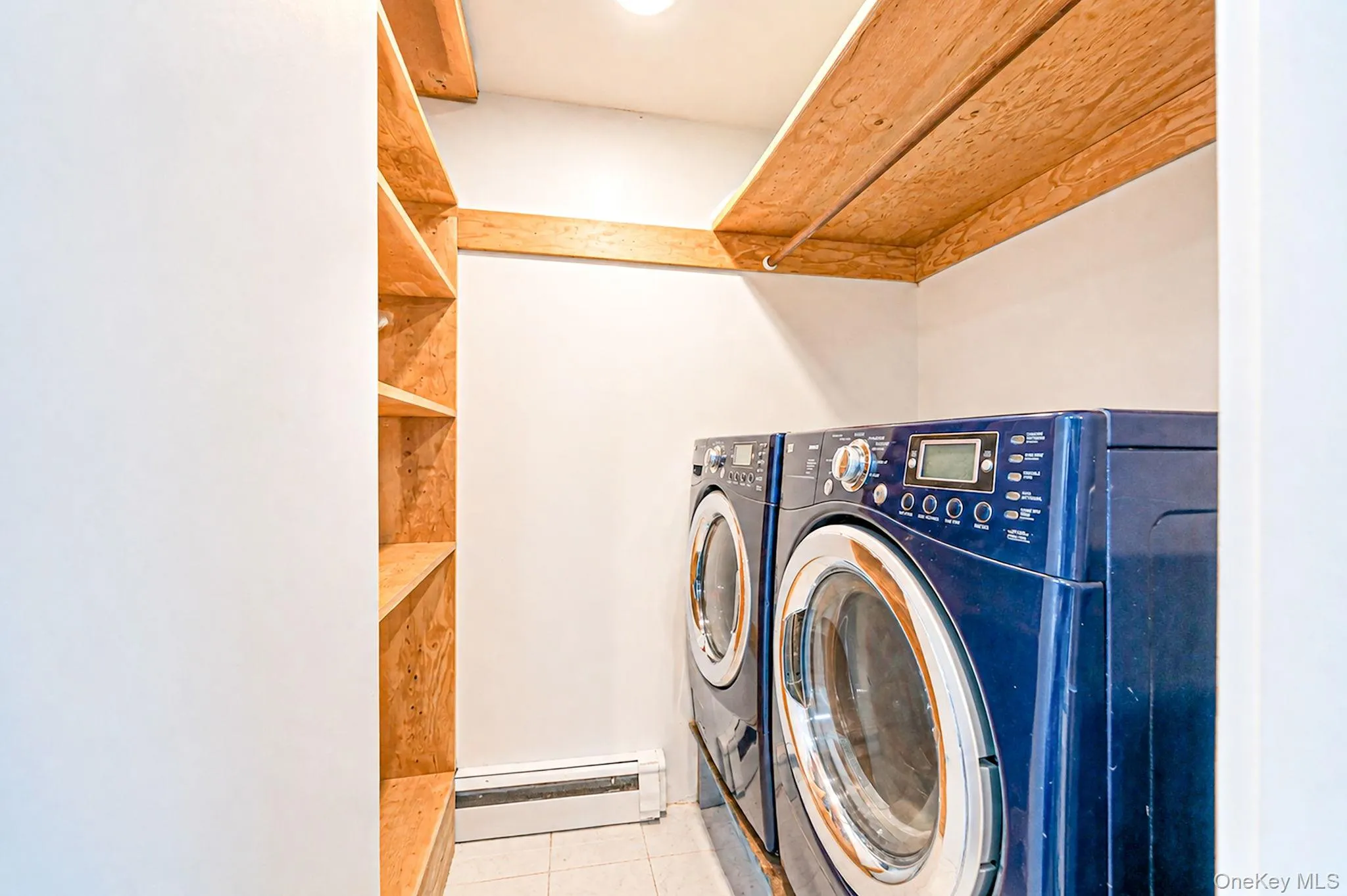 Laundry room & pantry Laundry room & pantry