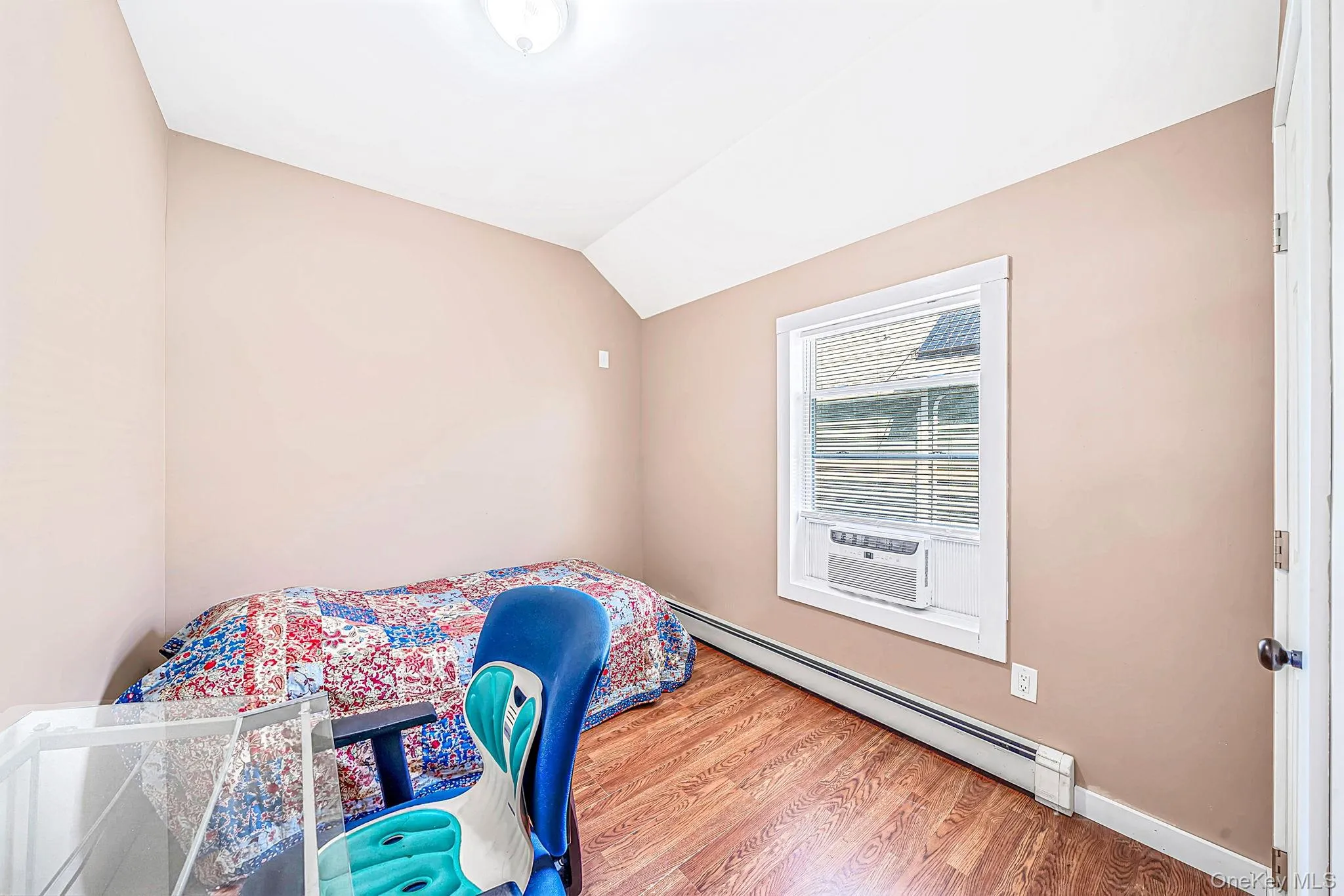 24 Wiggins Avenue, Brookhaven, NY, 3 Bedrooms Bedrooms, 6 Rooms Rooms,2 BathroomsBathrooms,Residential,For Rent,Wiggins,0,1042656 24 Wiggins Avenue, Brookhaven, NY, 3 Bedrooms Bedrooms, 6 Rooms Rooms,2 BathroomsBathrooms,Residential,For Rent,Wiggins,0,1042656