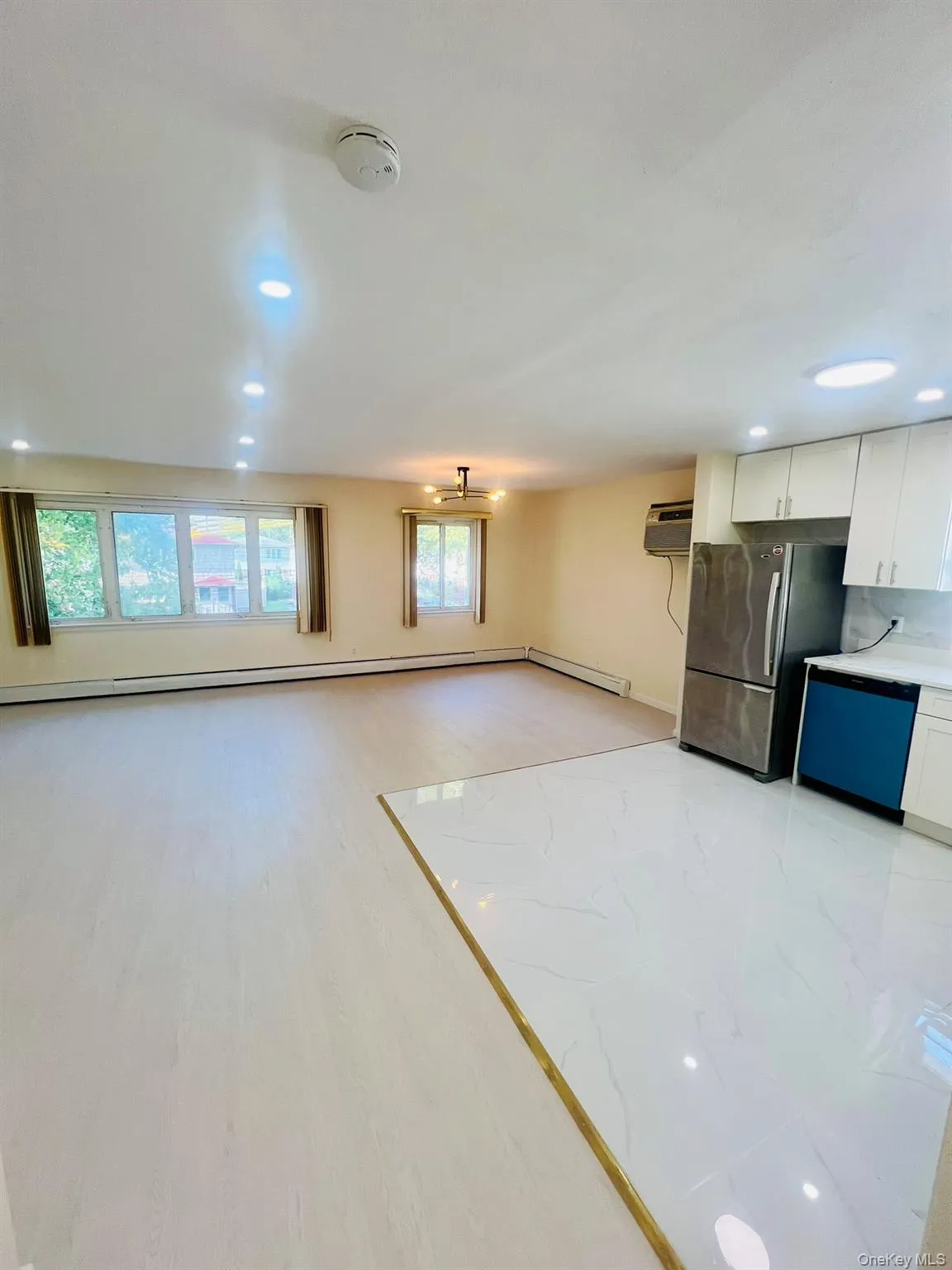 146-18 25th Drive, New York, NY, 3 Bedrooms Bedrooms, 7 Rooms Rooms,1 BathroomBathrooms,Residential Lease,For Rent,25th,0,1042659 146-18 25th Drive, New York, NY, 3 Bedrooms Bedrooms, 7 Rooms Rooms,1 BathroomBathrooms,Residential Lease,For Rent,25th,0,1042659