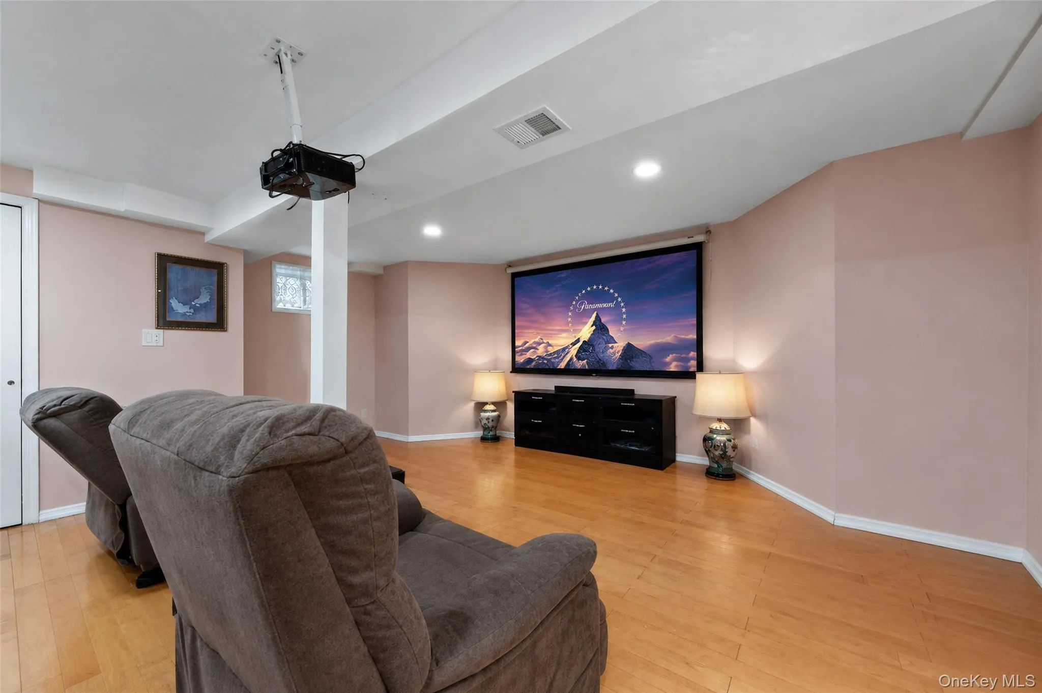 14 Mackay Way, North Hempstead, NY, 4 Bedrooms Bedrooms, 15 Rooms Rooms,2 BathroomsBathrooms,Residential,For Rent,Mackay,0,1042661 14 Mackay Way, North Hempstead, NY, 4 Bedrooms Bedrooms, 15 Rooms Rooms,2 BathroomsBathrooms,Residential,For Rent,Mackay,0,1042661