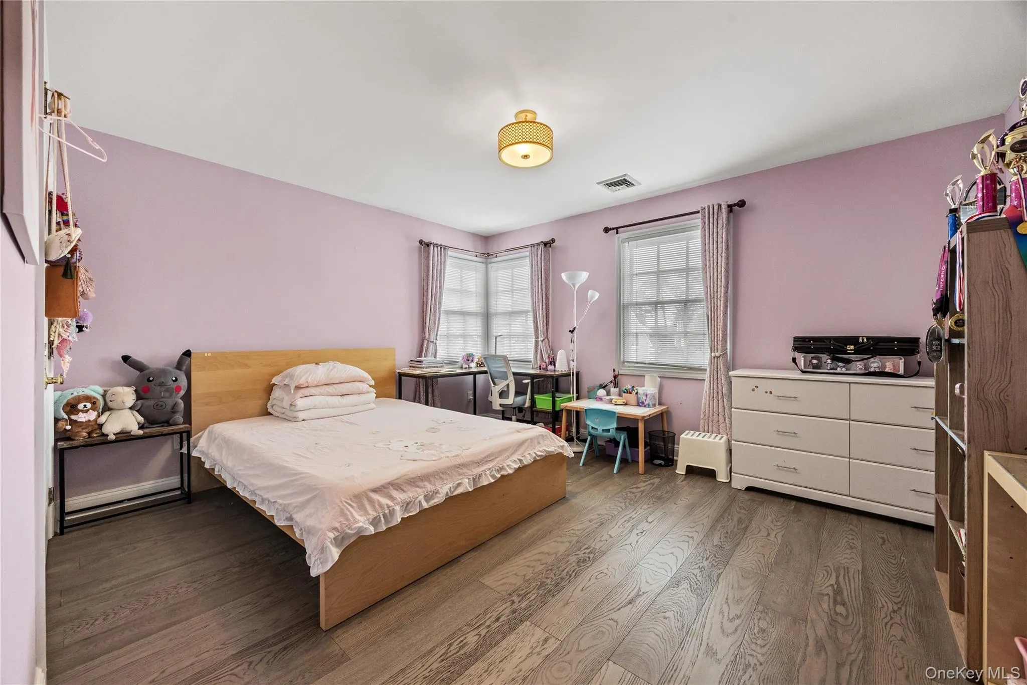 14 Mackay Way, North Hempstead, NY, 4 Bedrooms Bedrooms, 15 Rooms Rooms,2 BathroomsBathrooms,Residential,For Rent,Mackay,0,1042661 14 Mackay Way, North Hempstead, NY, 4 Bedrooms Bedrooms, 15 Rooms Rooms,2 BathroomsBathrooms,Residential,For Rent,Mackay,0,1042661