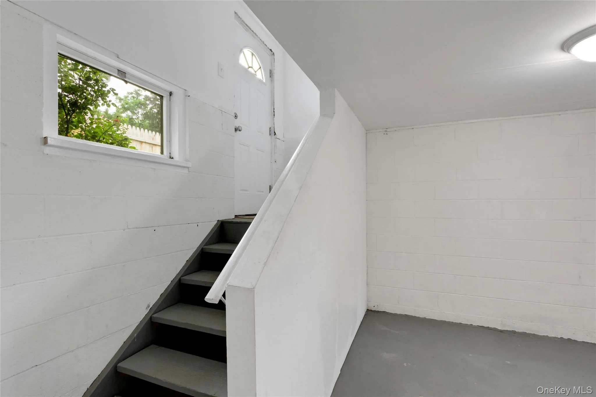 1 Remsen Avenue, Wappinger, NY, 3 Bedrooms Bedrooms, 6 Rooms Rooms,1 BathroomBathrooms,Residential,For Rent,Remsen,0,1042672 1 Remsen Avenue, Wappinger, NY, 3 Bedrooms Bedrooms, 6 Rooms Rooms,1 BathroomBathrooms,Residential,For Rent,Remsen,0,1042672