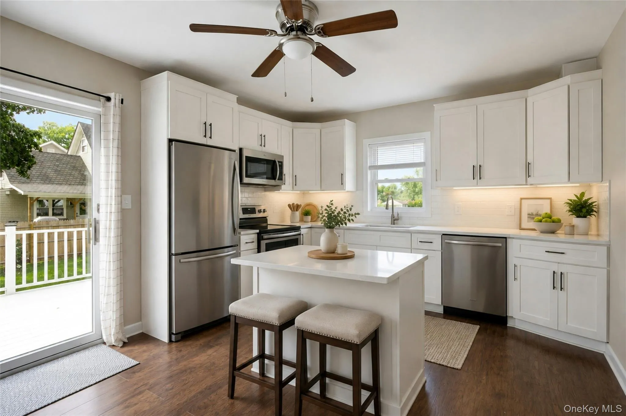 Virtually Created Main Level Kitchen Virtually Created Main Level Kitchen